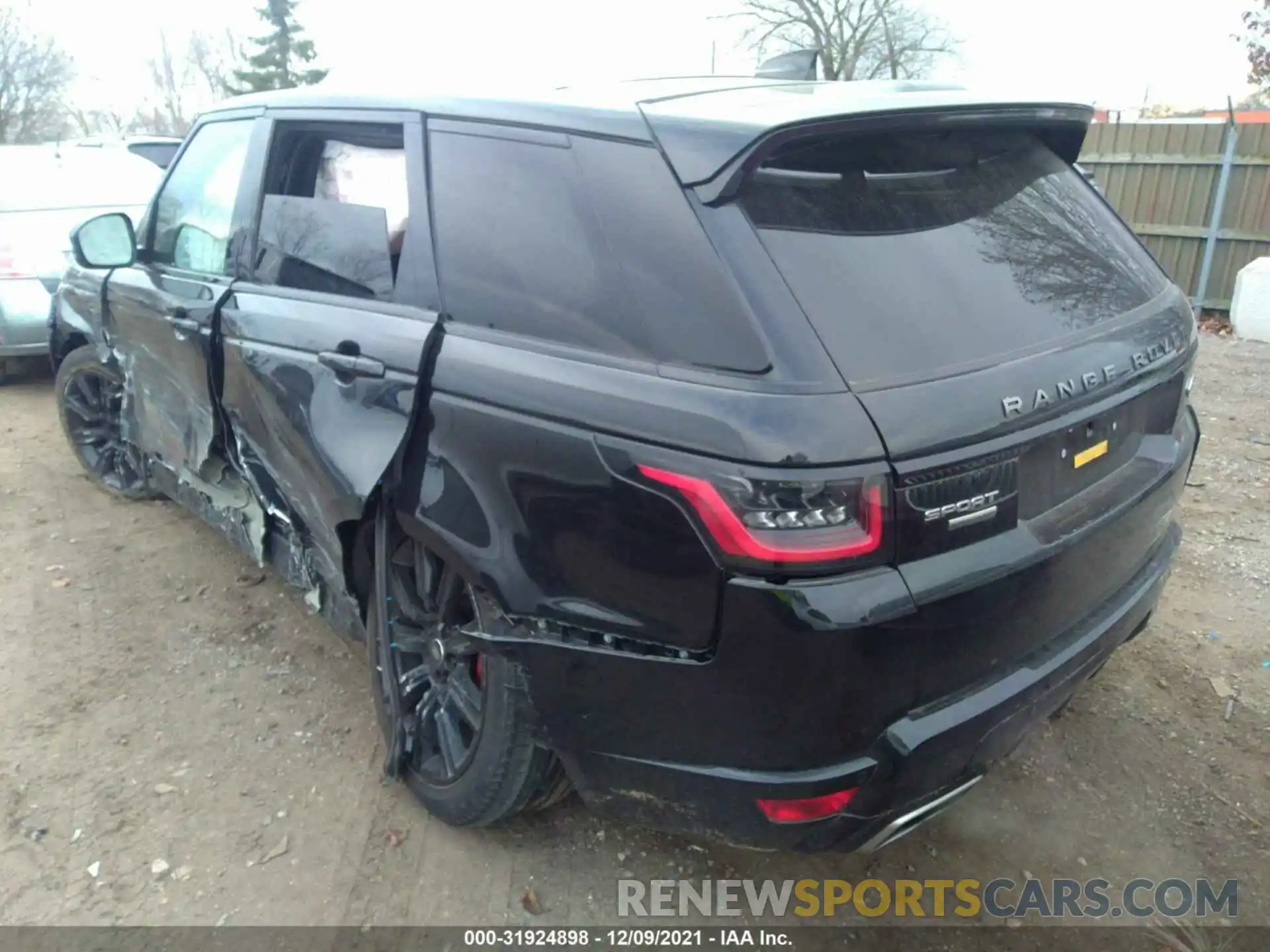 3 Фотография поврежденного автомобиля SALWR2RE4KA844297 LAND ROVER RANGE ROVER SPORT 2019