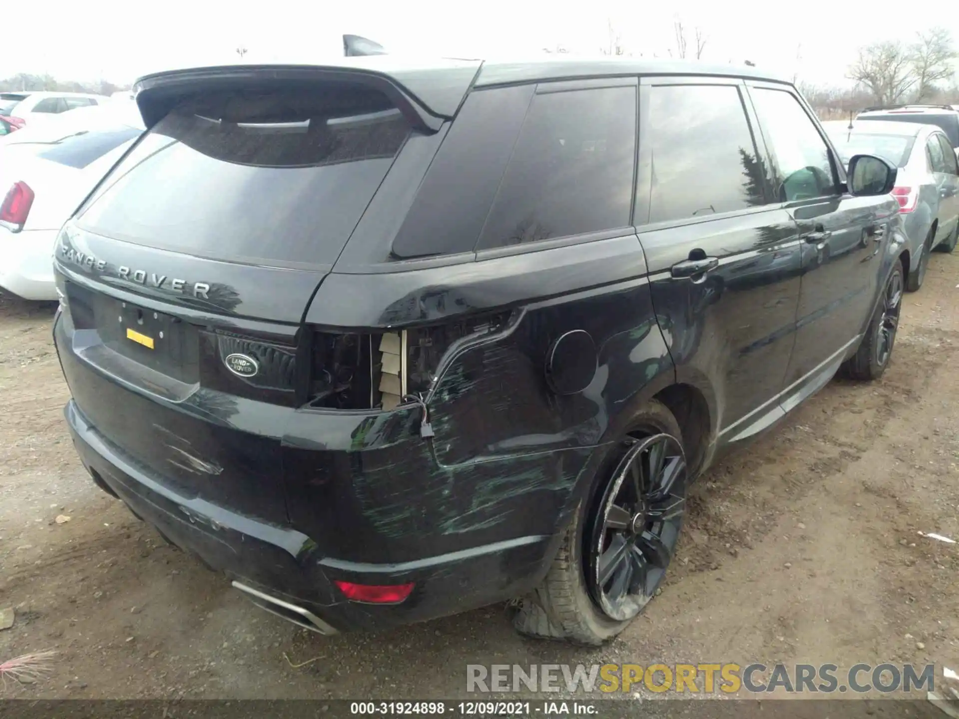 4 Фотография поврежденного автомобиля SALWR2RE4KA844297 LAND ROVER RANGE ROVER SPORT 2019