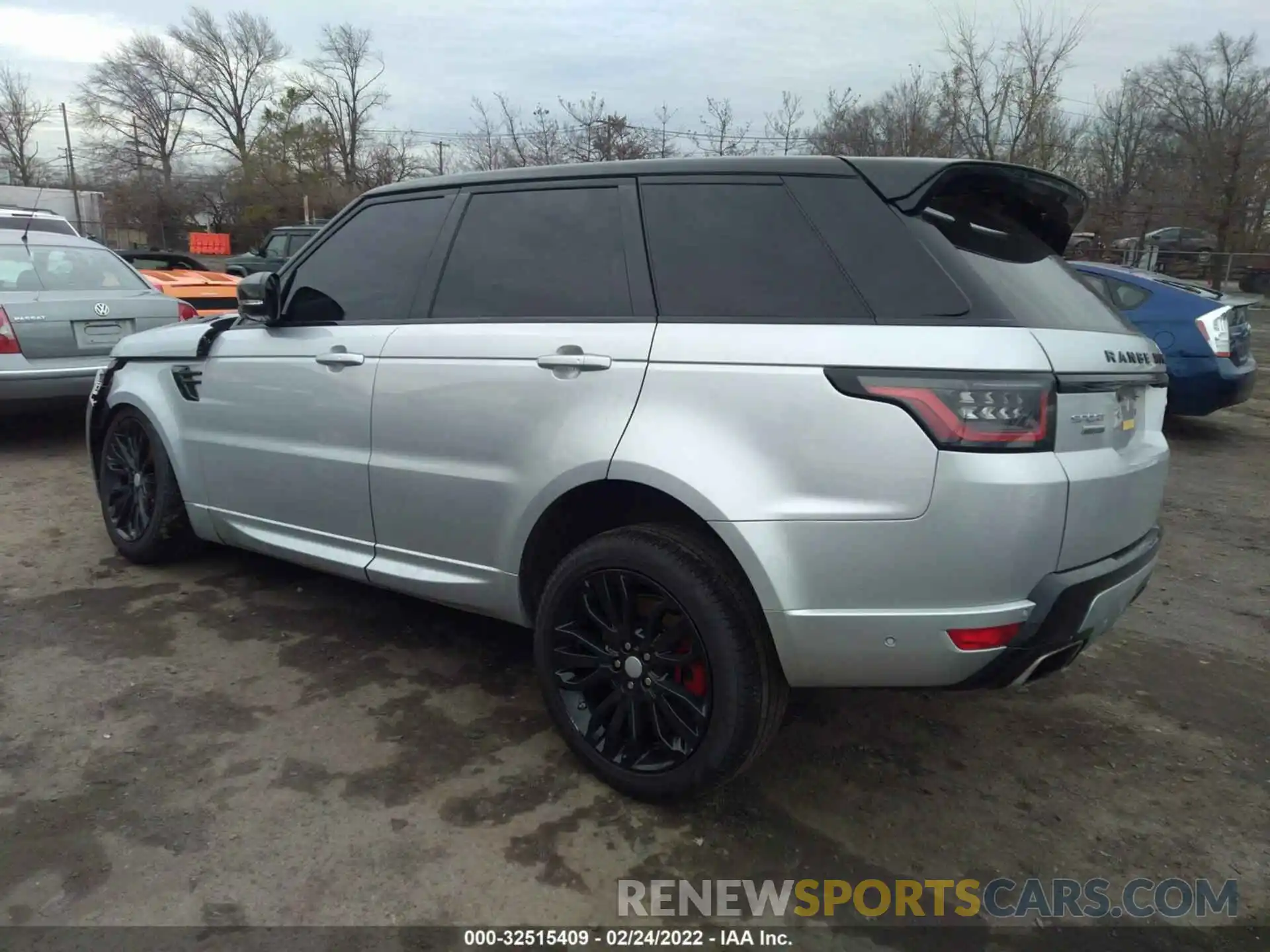 3 Фотография поврежденного автомобиля SALWR2RE6KA824648 LAND ROVER RANGE ROVER SPORT 2019