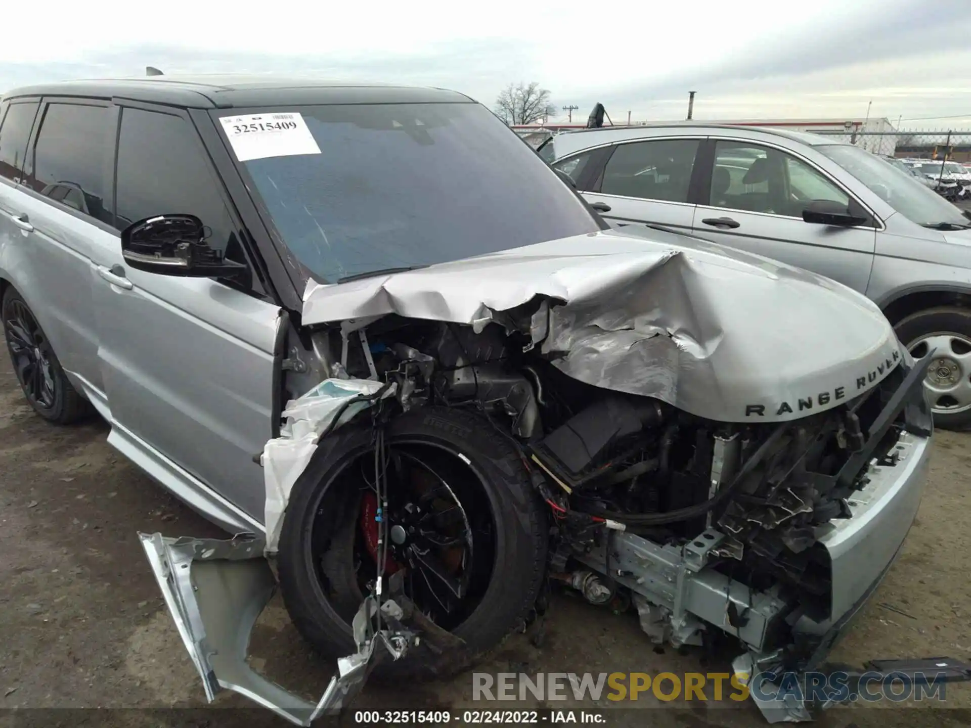 6 Photograph of a damaged car SALWR2RE6KA824648 LAND ROVER RANGE ROVER SPORT 2019