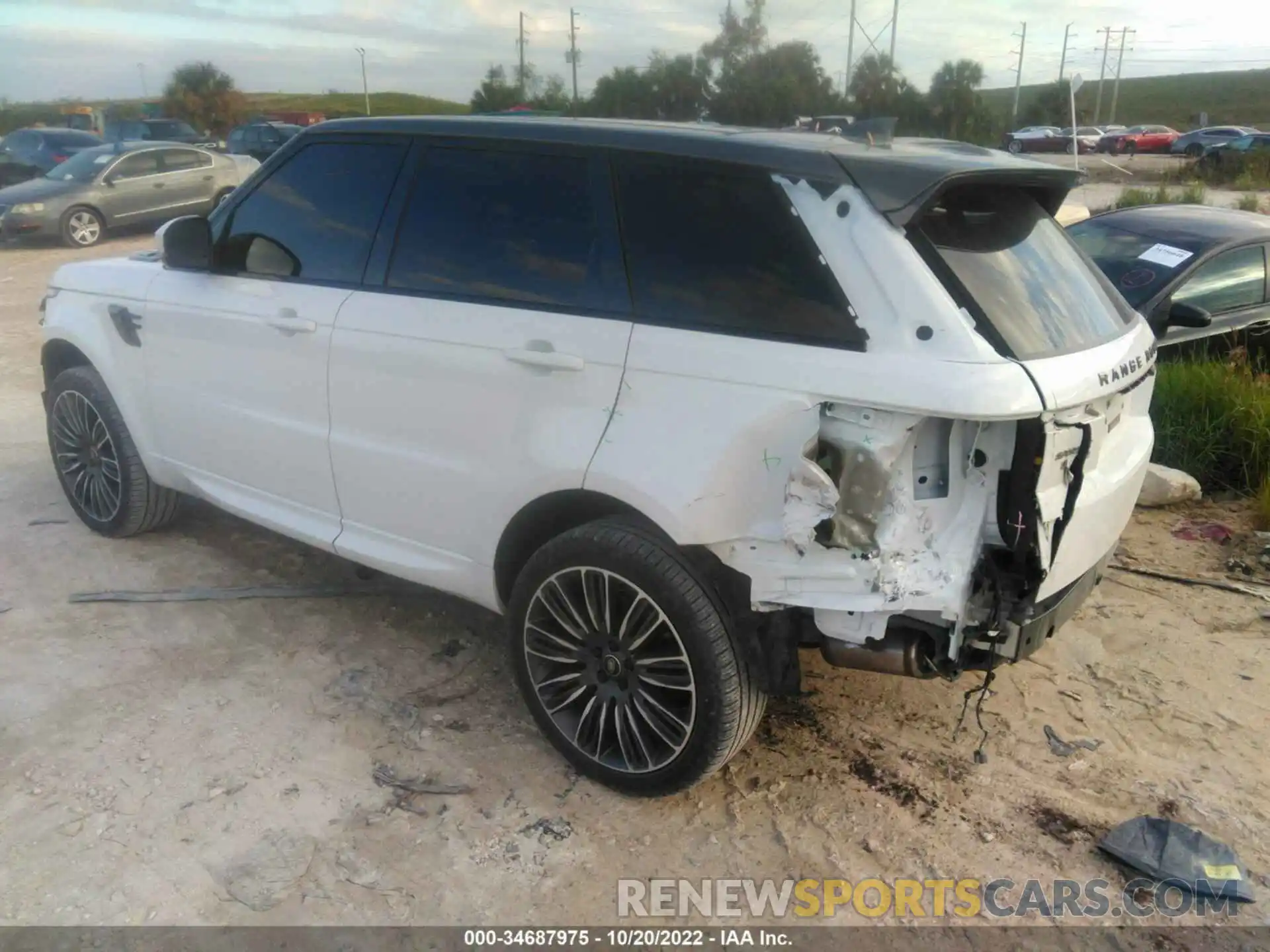 3 Photograph of a damaged car SALWR2RE7KA871588 LAND ROVER RANGE ROVER SPORT 2019