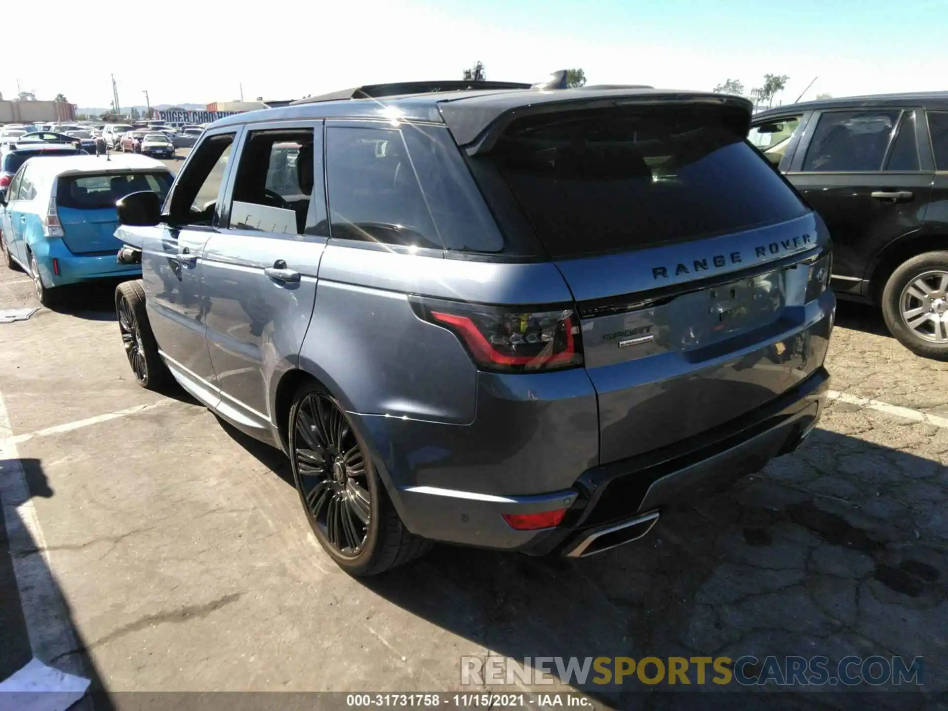 3 Фотография поврежденного автомобиля SALWR2RE8KA869865 LAND ROVER RANGE ROVER SPORT 2019