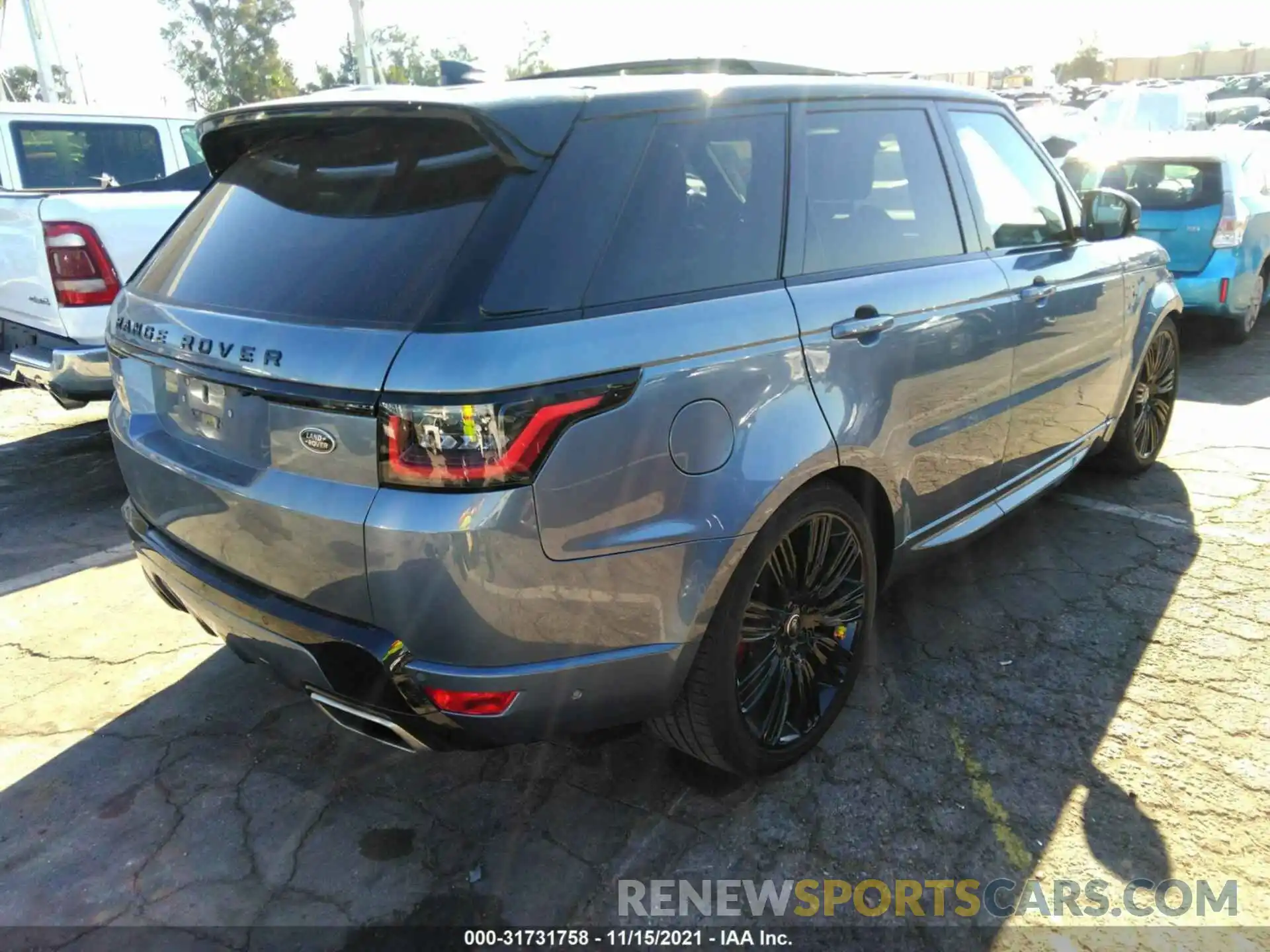 4 Фотография поврежденного автомобиля SALWR2RE8KA869865 LAND ROVER RANGE ROVER SPORT 2019