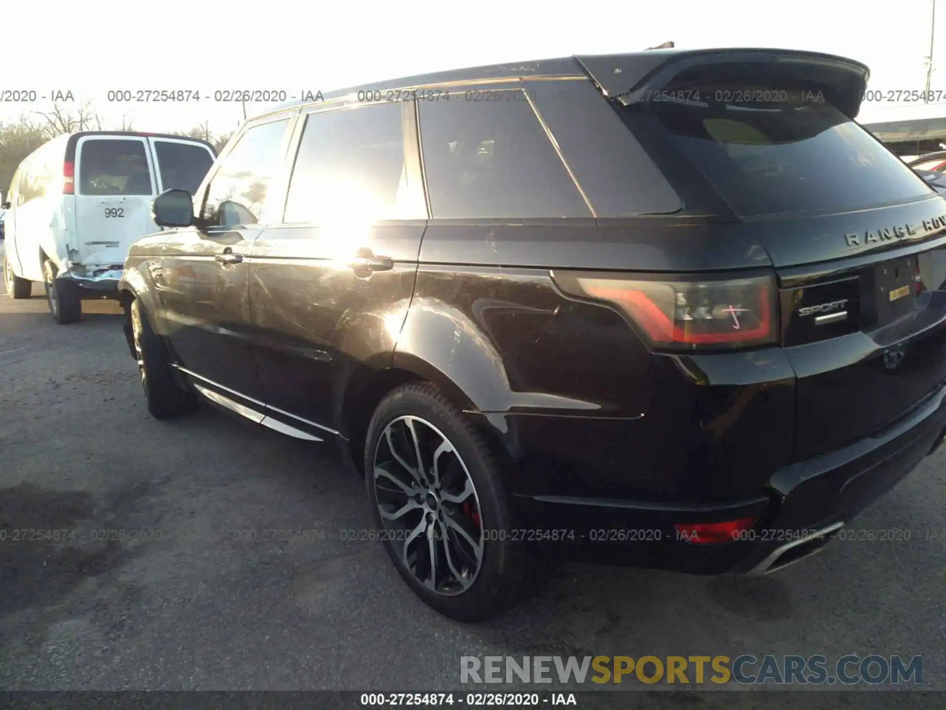 3 Фотография поврежденного автомобиля SALWR2RE9KA855540 LAND ROVER RANGE ROVER SPORT 2019