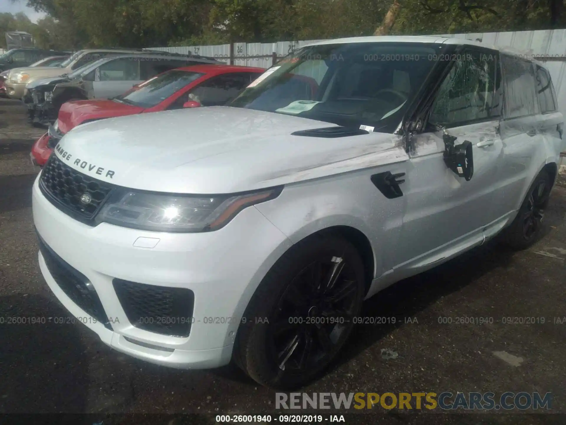 2 Фотография поврежденного автомобиля SALWR2REXKA831831 LAND ROVER RANGE ROVER SPORT 2019