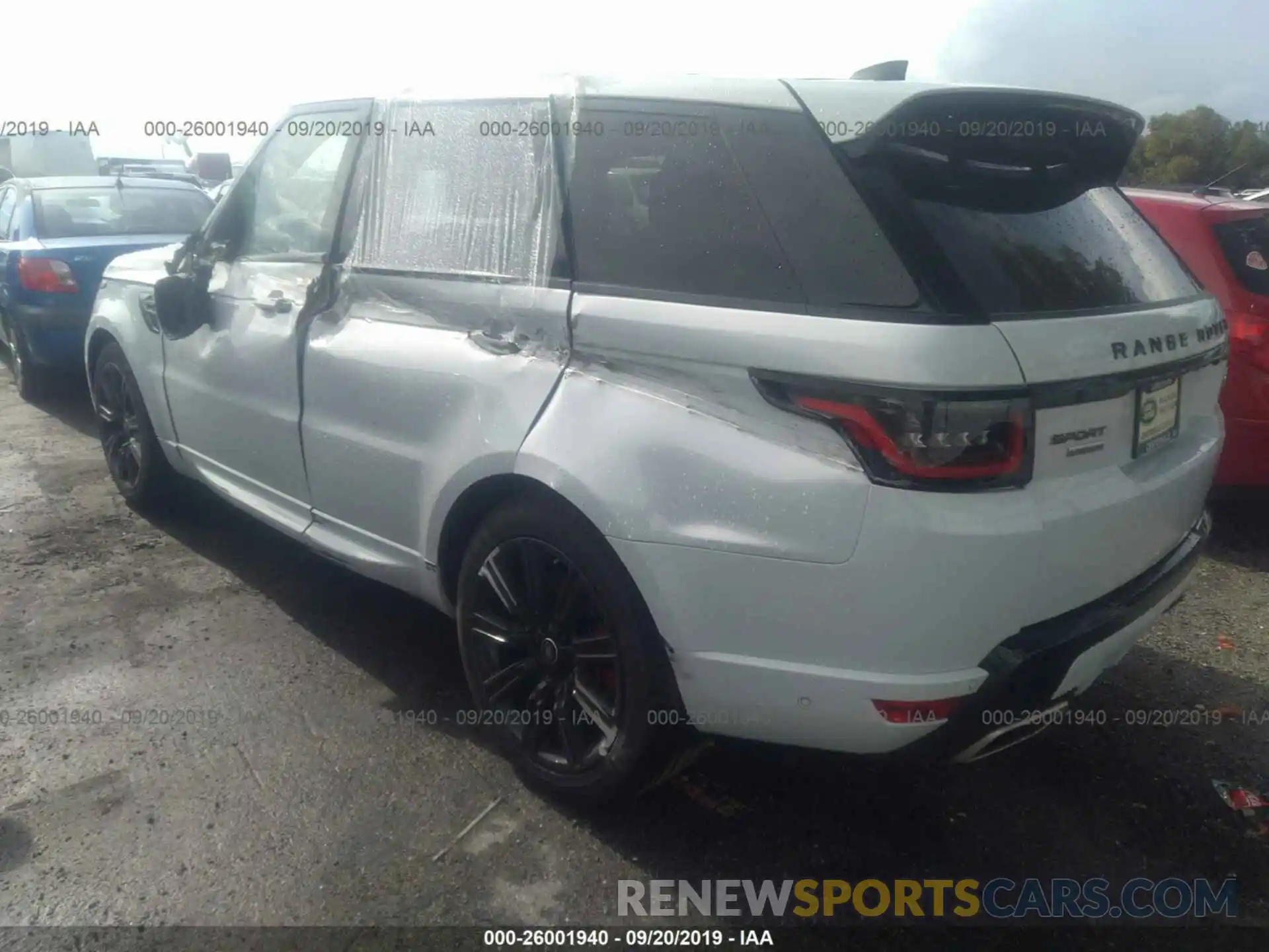 3 Фотография поврежденного автомобиля SALWR2REXKA831831 LAND ROVER RANGE ROVER SPORT 2019