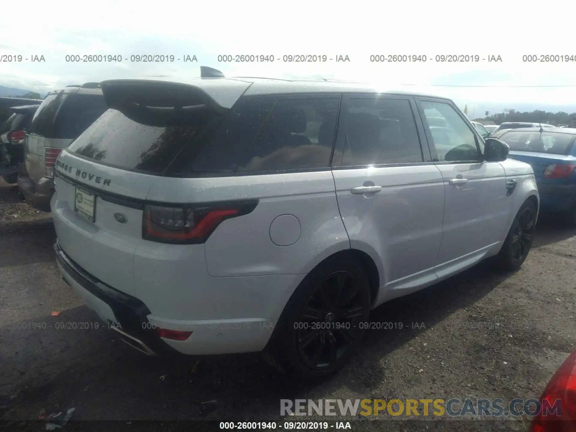 4 Фотография поврежденного автомобиля SALWR2REXKA831831 LAND ROVER RANGE ROVER SPORT 2019