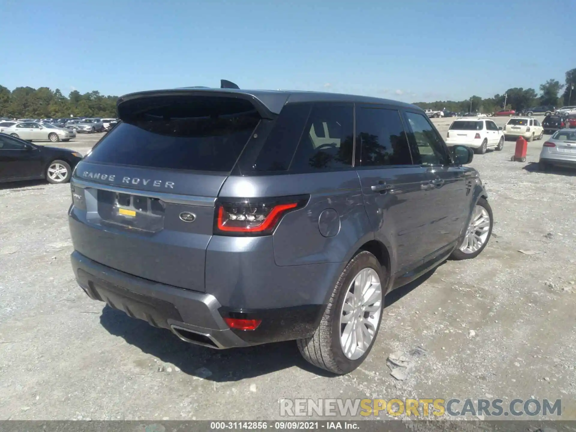 4 Photograph of a damaged car SALWR2RU1KA866748 LAND ROVER RANGE ROVER SPORT 2019