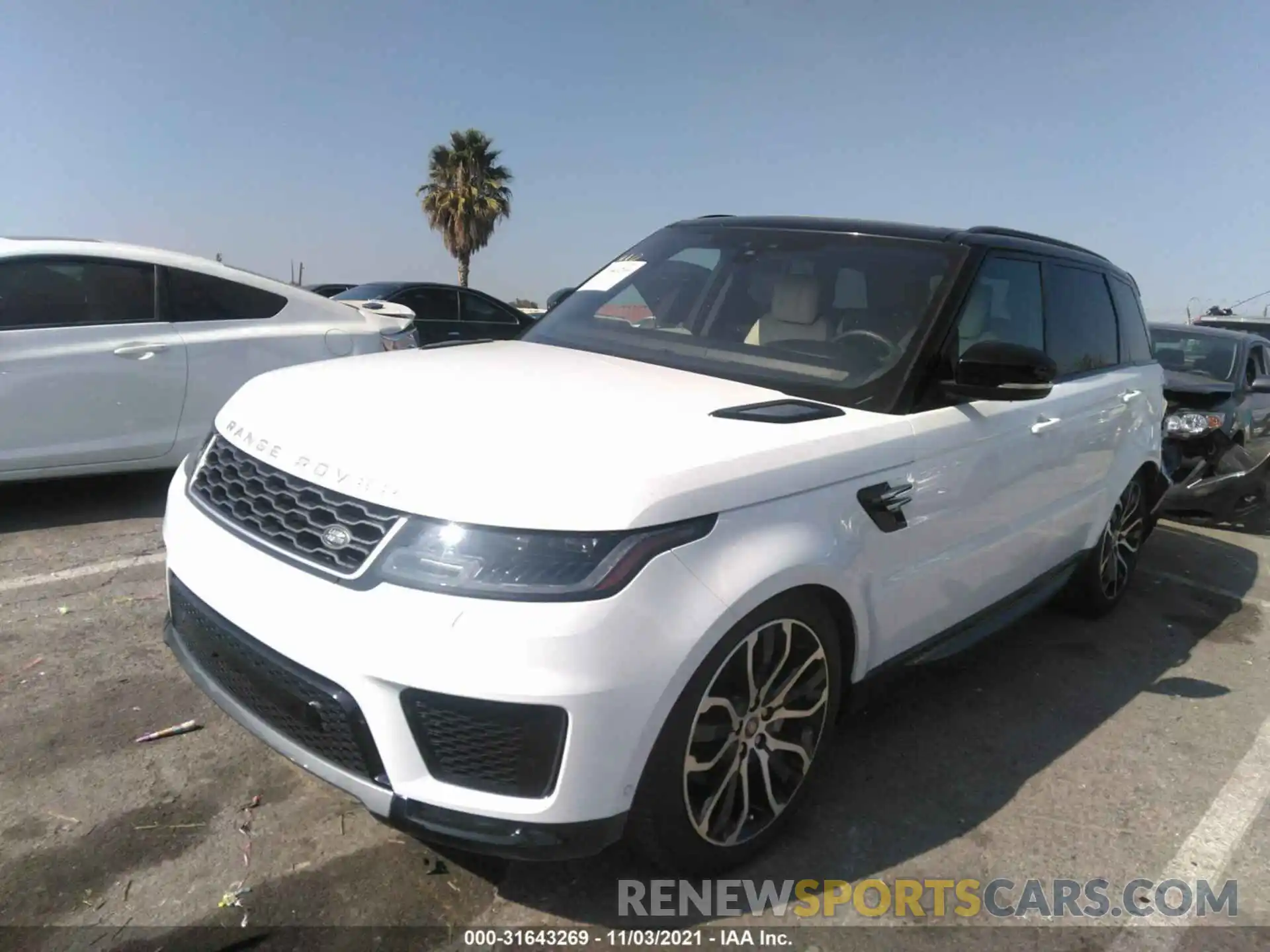 2 Фотография поврежденного автомобиля SALWR2RU3KA870641 LAND ROVER RANGE ROVER SPORT 2019