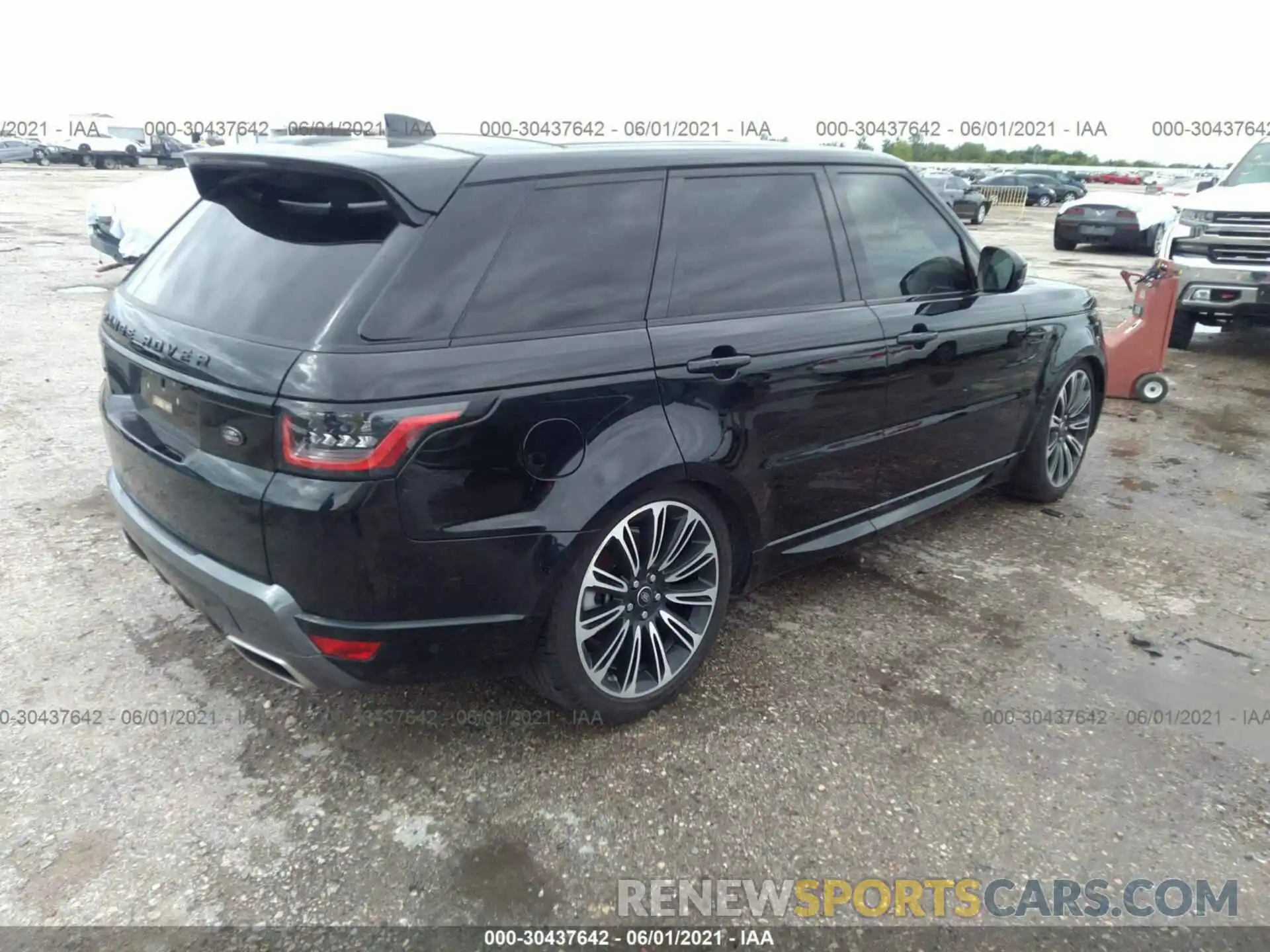 4 Фотография поврежденного автомобиля SALWR2RV0KA816013 LAND ROVER RANGE ROVER SPORT 2019