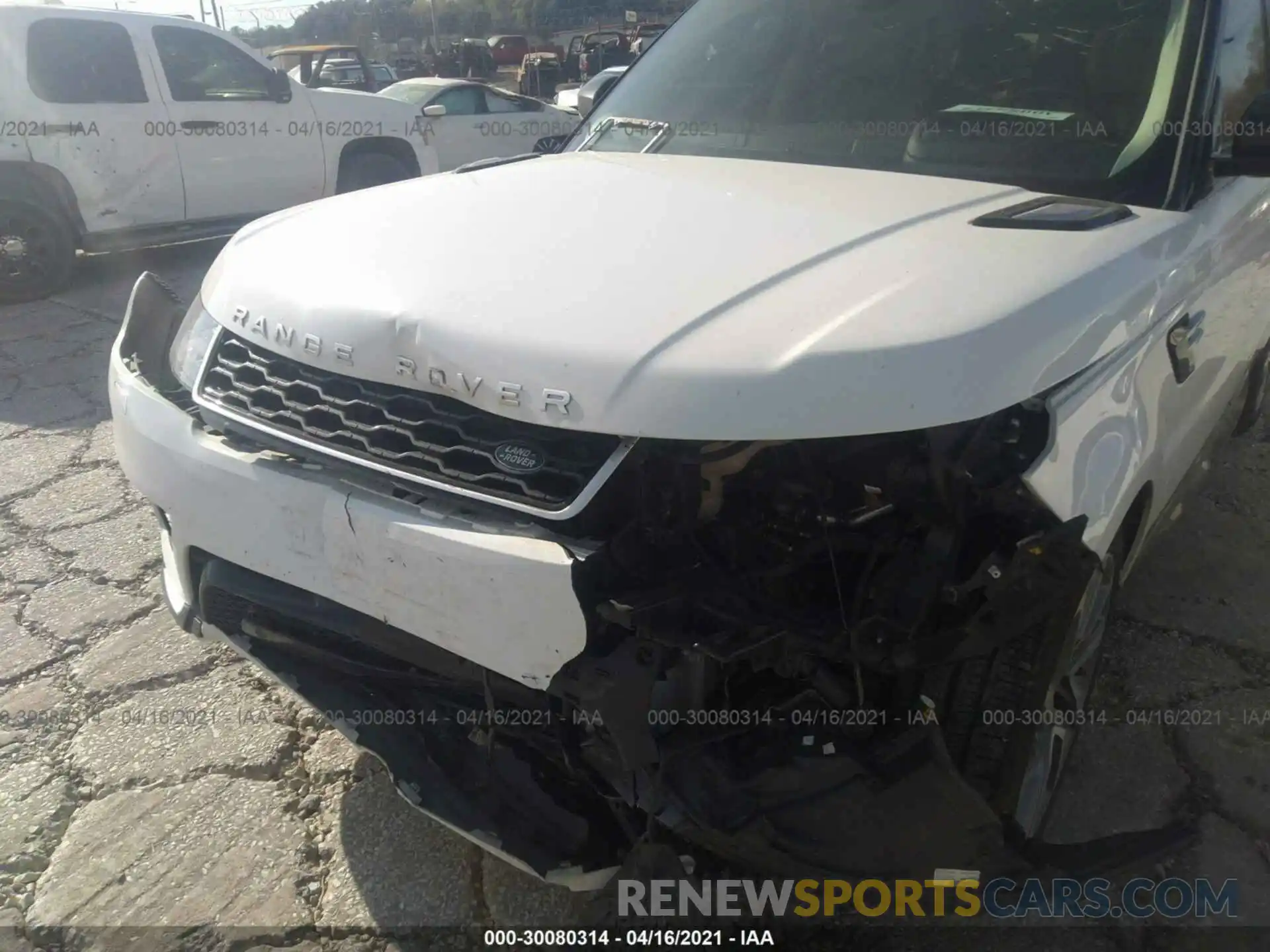 10 Photograph of a damaged car SALWR2RV1KA815470 LAND ROVER RANGE ROVER SPORT 2019