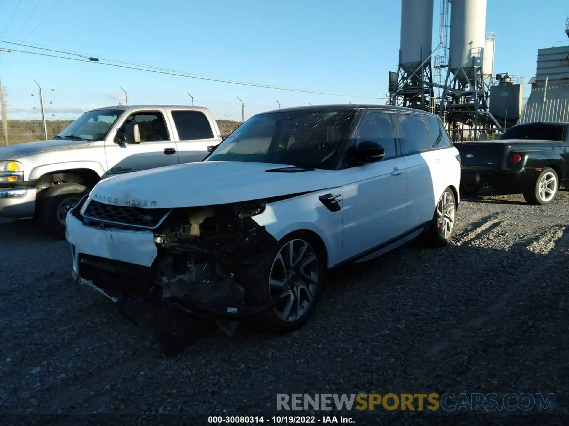 2 Photograph of a damaged car SALWR2RV1KA815470 LAND ROVER RANGE ROVER SPORT 2019