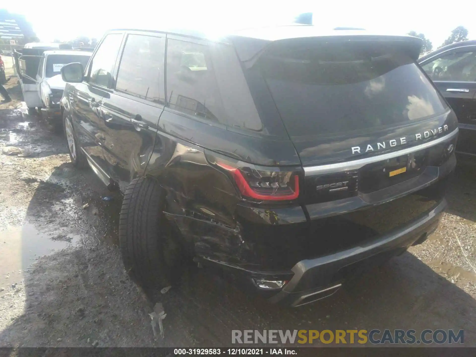 3 Photograph of a damaged car SALWR2RV2KA843570 LAND ROVER RANGE ROVER SPORT 2019