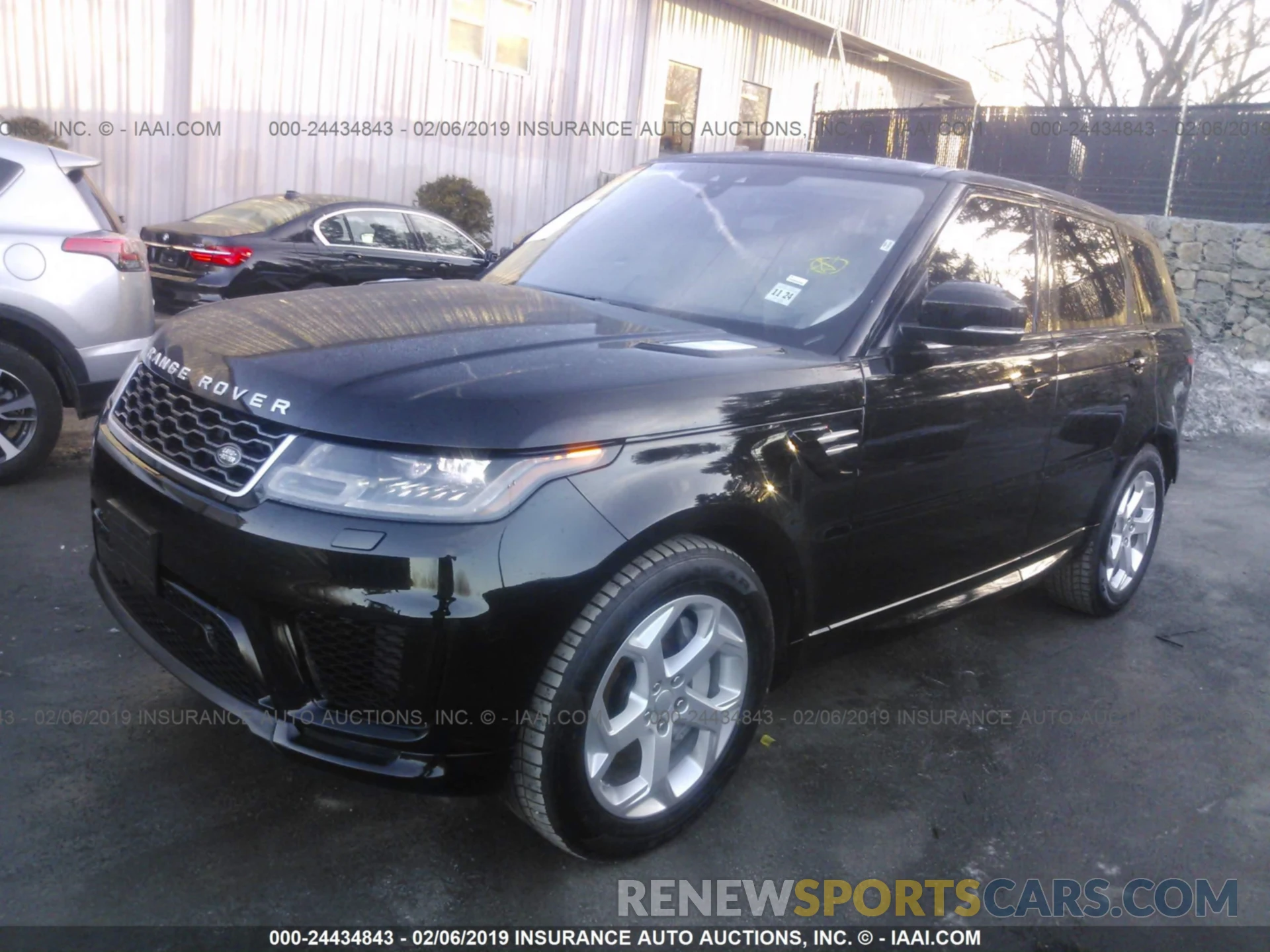 2 Photograph of a damaged car SALWR2RV3KA827748 LAND ROVER RANGE ROVER SPORT 2019