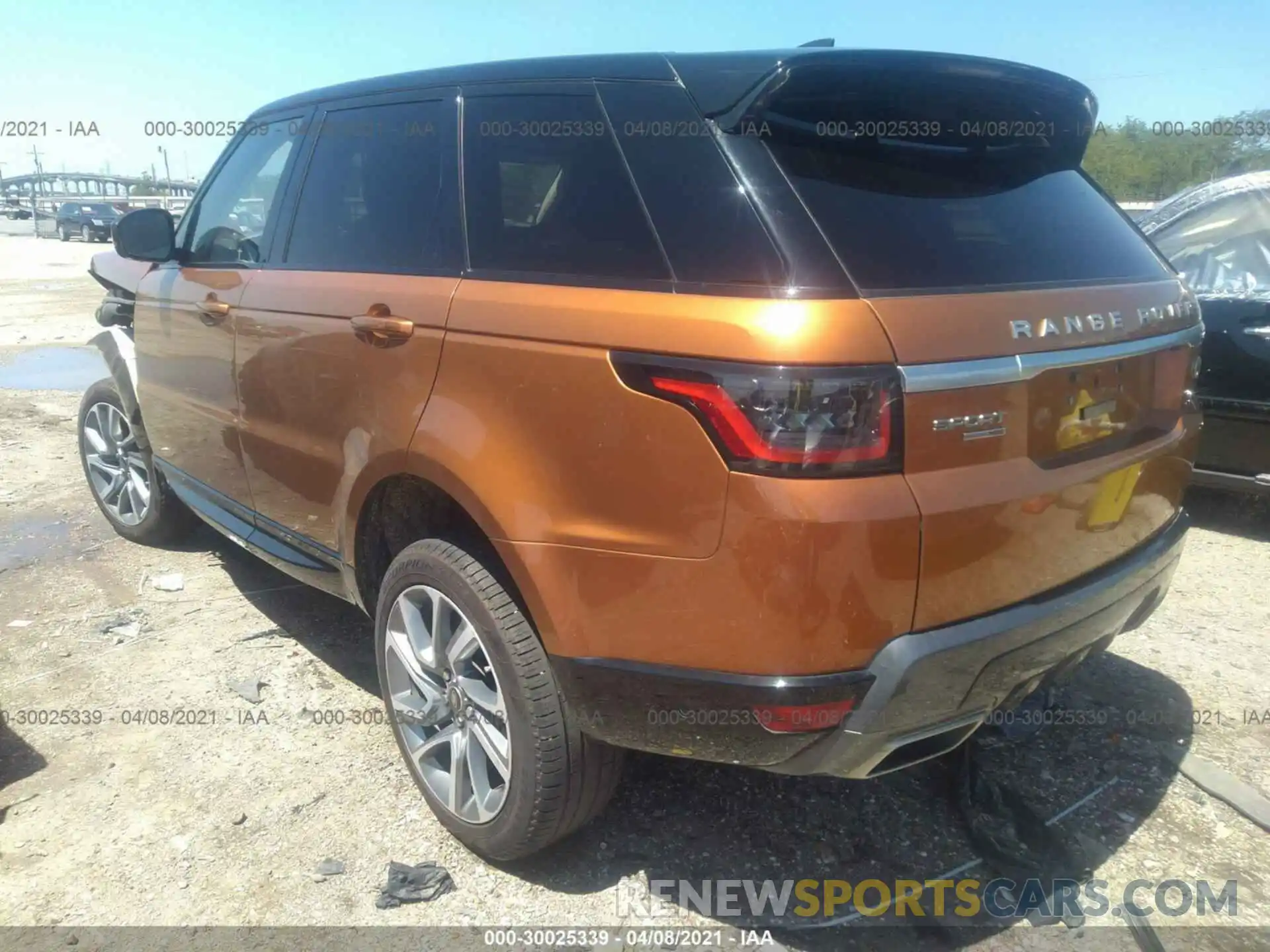 3 Фотография поврежденного автомобиля SALWR2RV3KA831914 LAND ROVER RANGE ROVER SPORT 2019