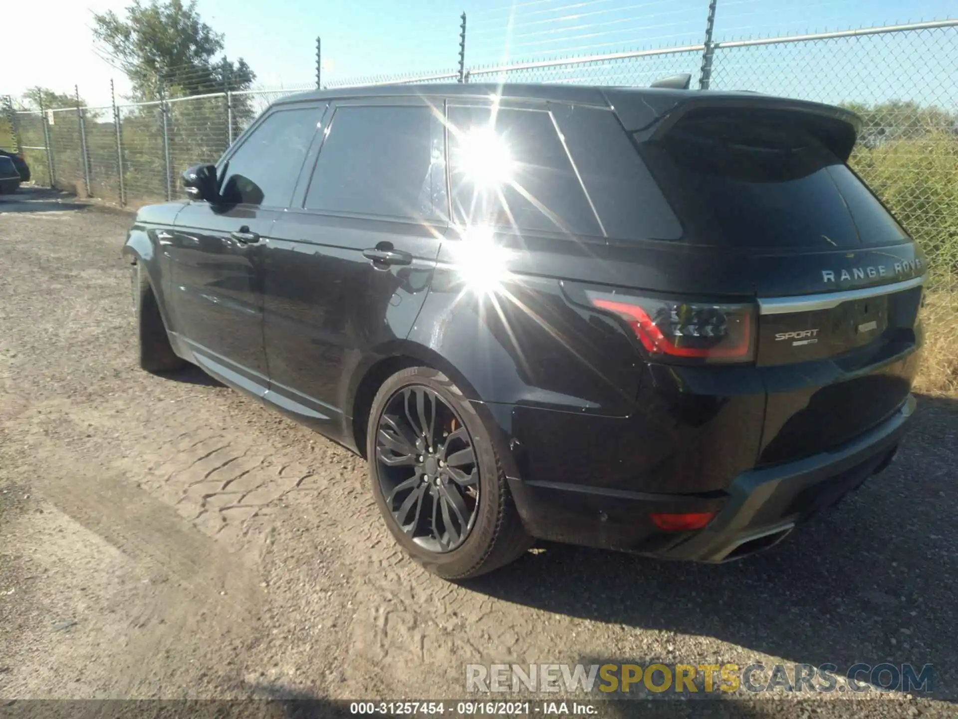 3 Photograph of a damaged car SALWR2RV3KA840595 LAND ROVER RANGE ROVER SPORT 2019