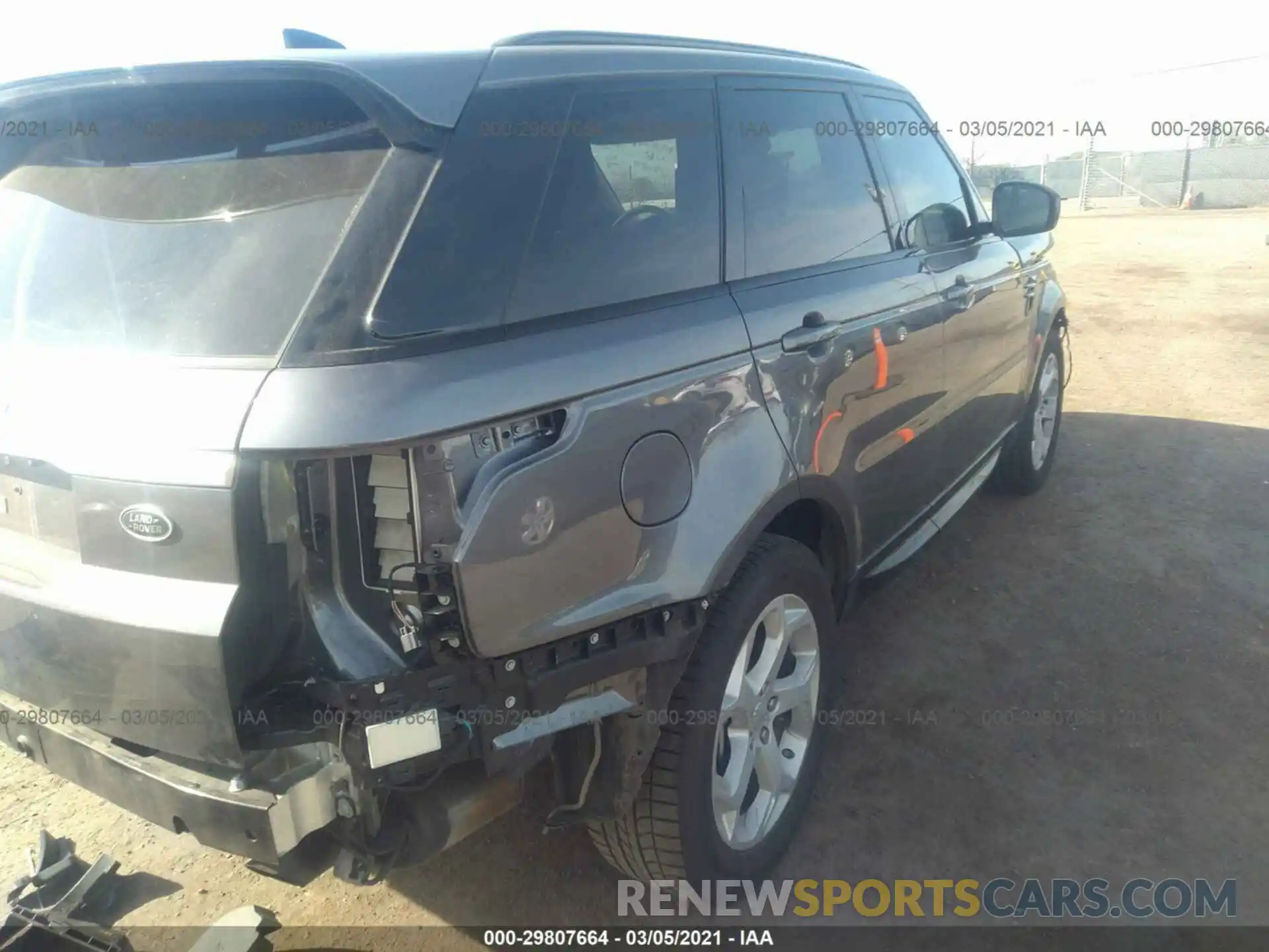 4 Фотография поврежденного автомобиля SALWR2RV9KA816138 LAND ROVER RANGE ROVER SPORT 2019