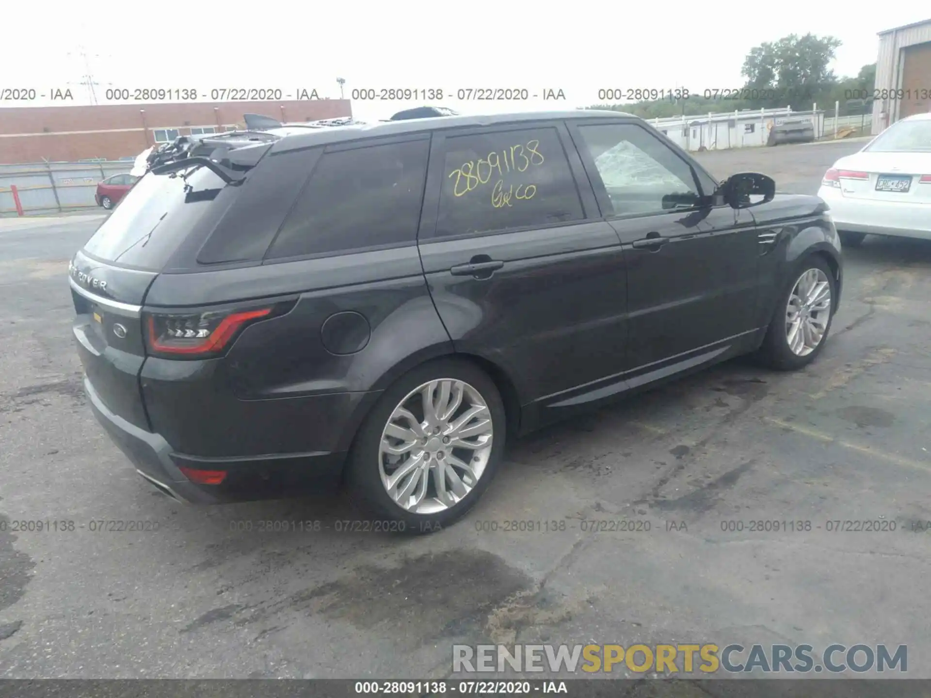 4 Фотография поврежденного автомобиля SALWR2RVXKA842943 LAND ROVER RANGE ROVER SPORT 2019