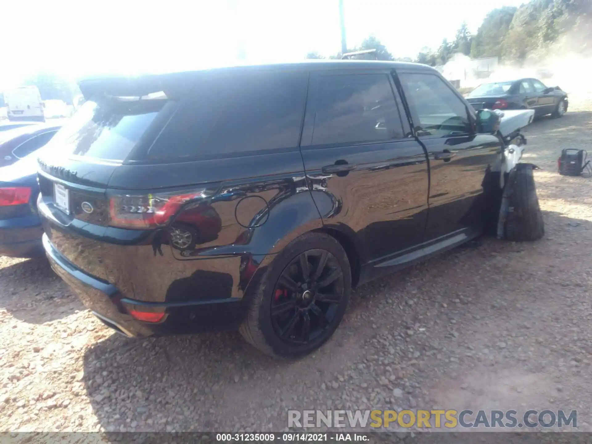 4 Photograph of a damaged car SALWS2SU1KA864254 LAND ROVER RANGE ROVER SPORT 2019