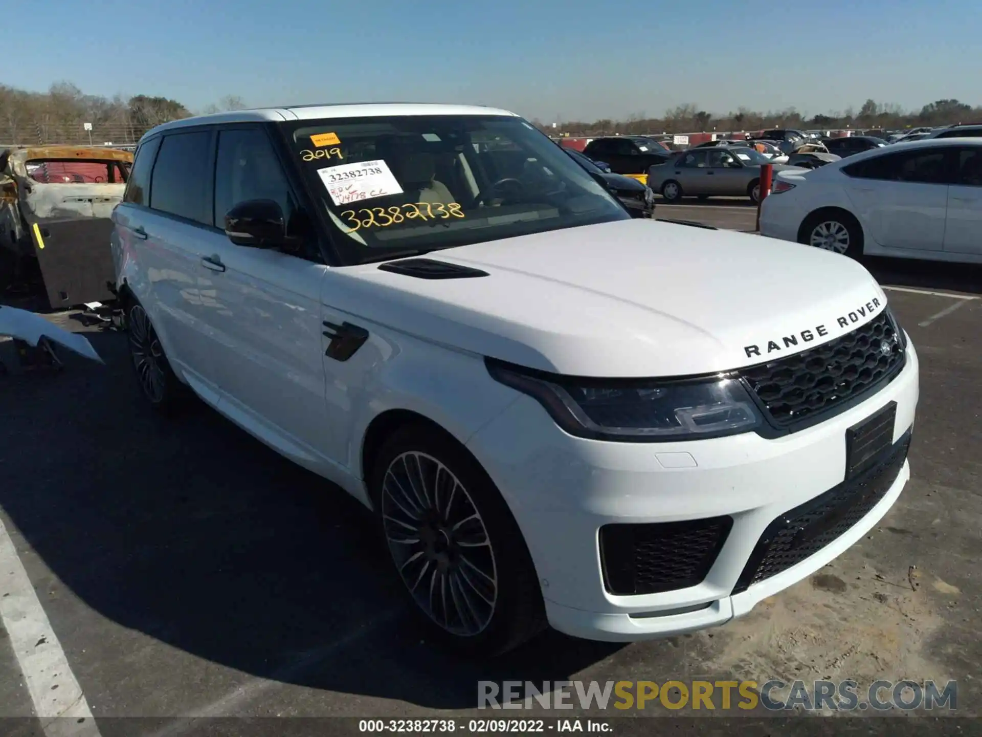 1 Фотография поврежденного автомобиля SALWV2RE7KA862224 LAND ROVER RANGE ROVER SPORT 2019