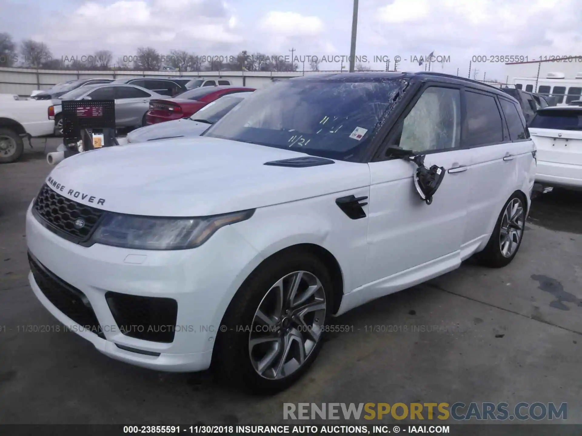 2 Фотография поврежденного автомобиля SALWV2SV2KA815547 LAND ROVER RANGE ROVER SPORT 2019