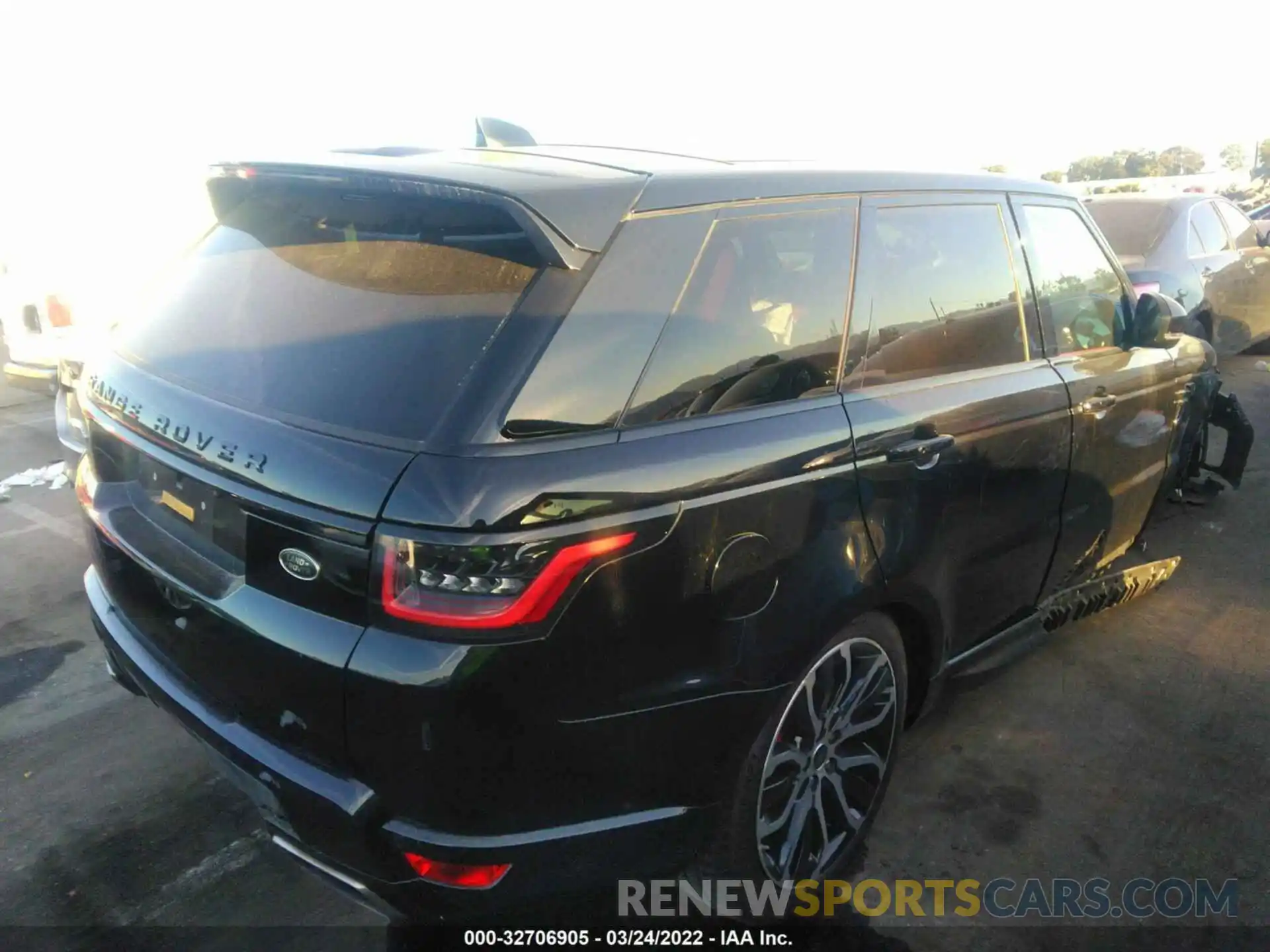 4 Фотография поврежденного автомобиля SALWV2SV3KA838741 LAND ROVER RANGE ROVER SPORT 2019