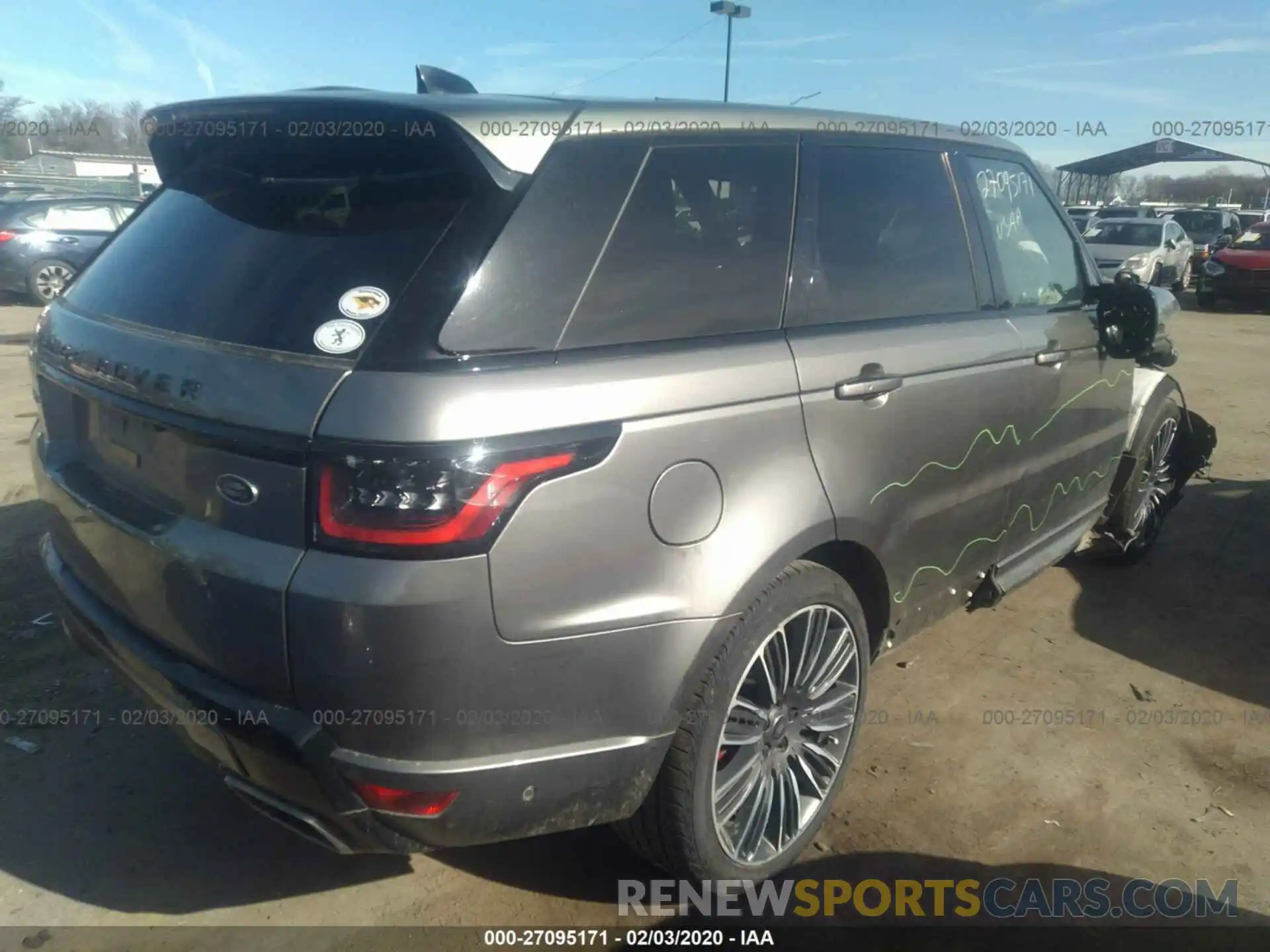 4 Photograph of a damaged car SALWV2SV4KA415649 LAND ROVER RANGE ROVER SPORT 2019