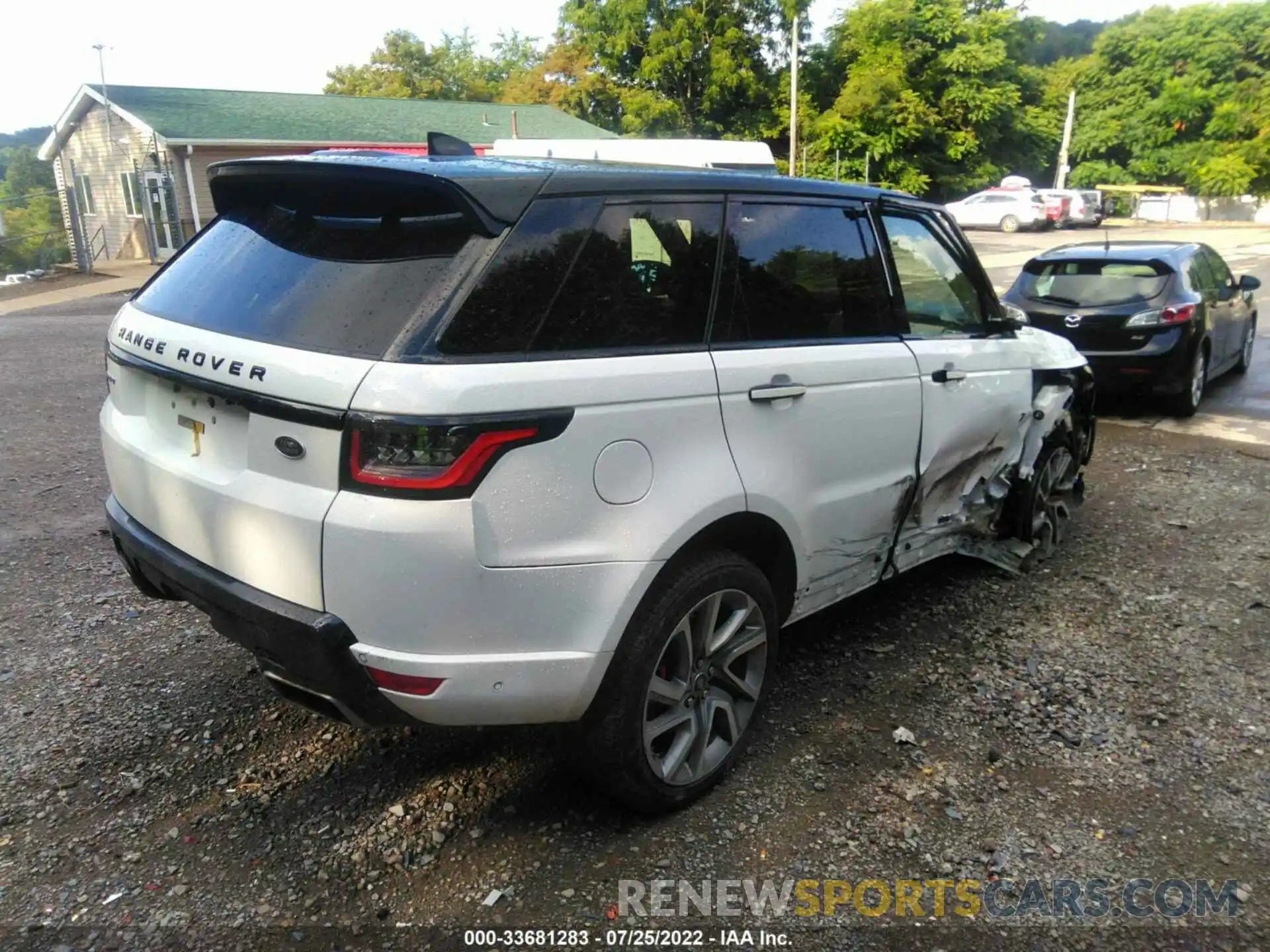 4 Photograph of a damaged car SALWV2SV4KA815789 LAND ROVER RANGE ROVER SPORT 2019