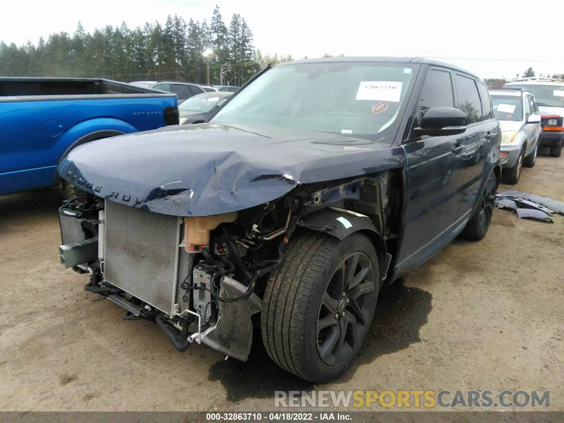 2 Фотография поврежденного автомобиля SALWV2SV4KA851885 LAND ROVER RANGE ROVER SPORT 2019