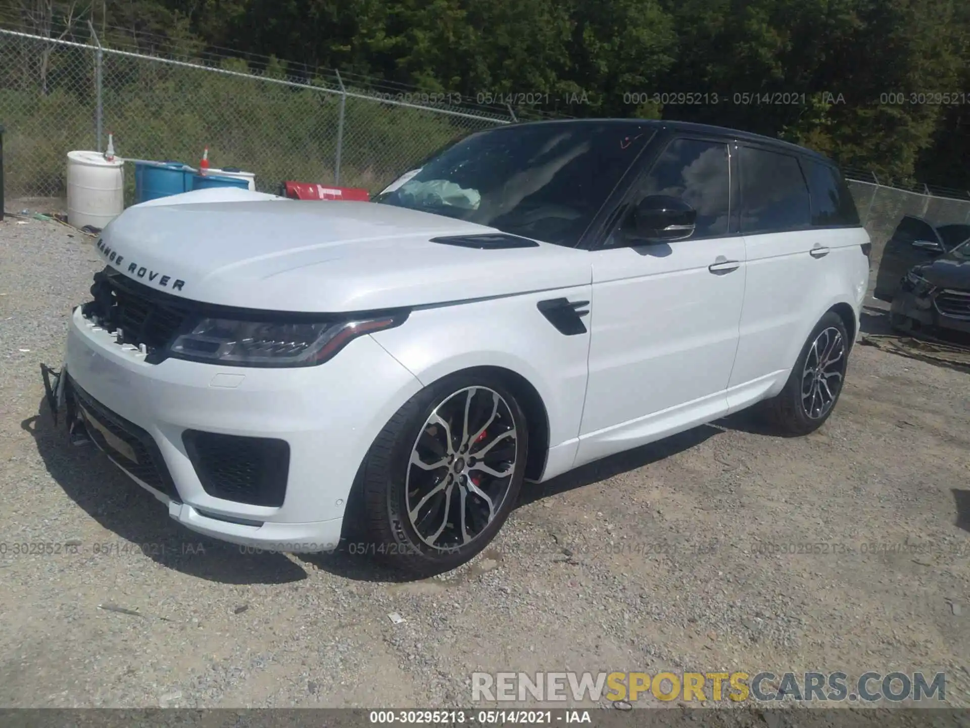 2 Фотография поврежденного автомобиля SALWV2SV8KA417923 LAND ROVER RANGE ROVER SPORT 2019