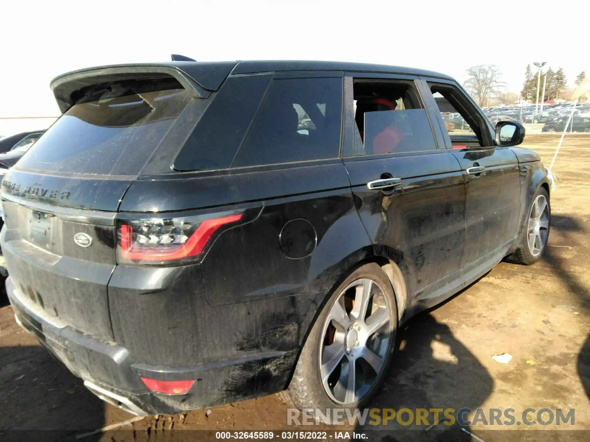 4 Photograph of a damaged car SALWV2SVXKA846254 LAND ROVER RANGE ROVER SPORT 2019