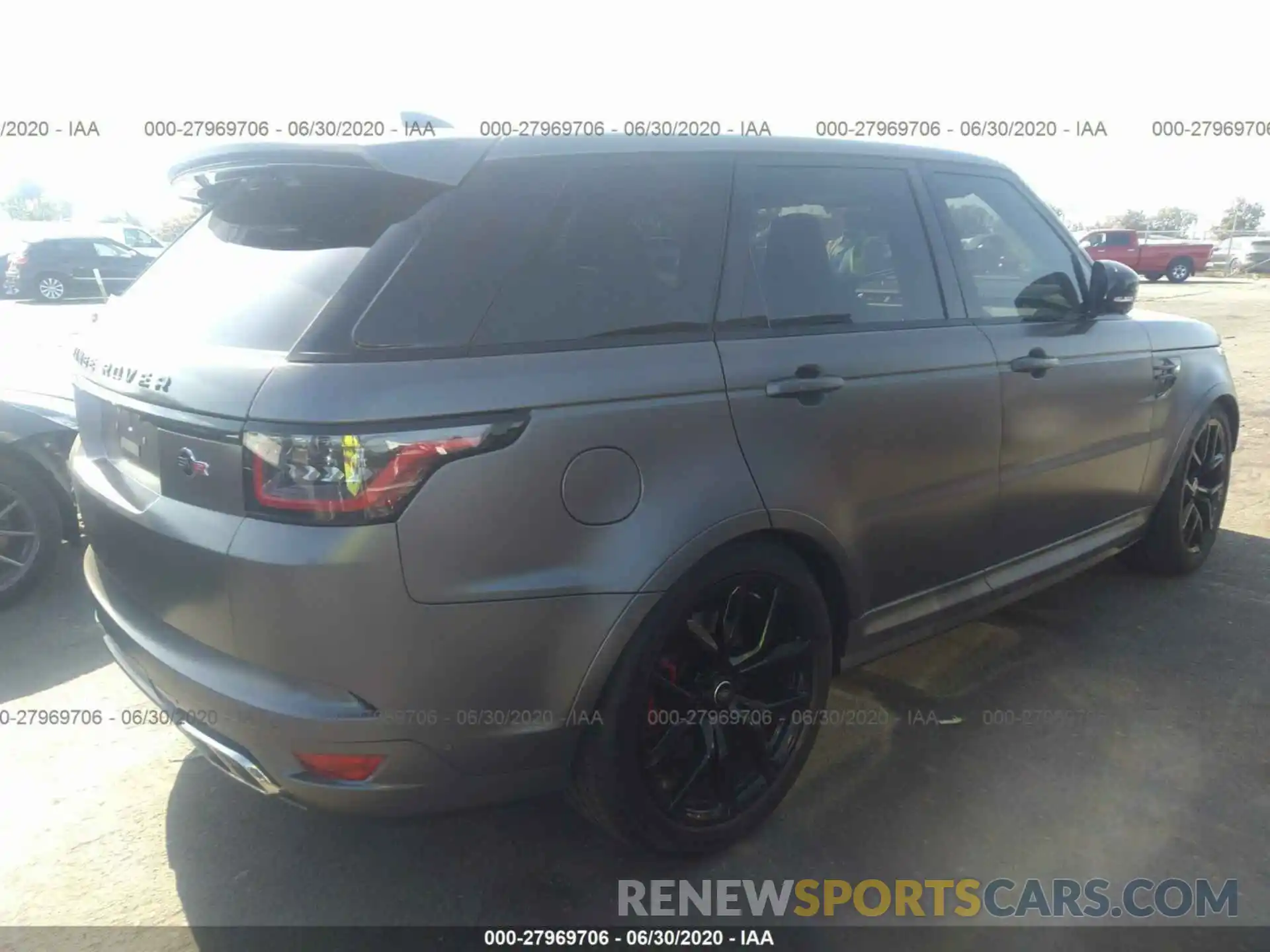 4 Фотография поврежденного автомобиля SALWZ2SE6KA840777 LAND ROVER RANGE ROVER SPORT 2019