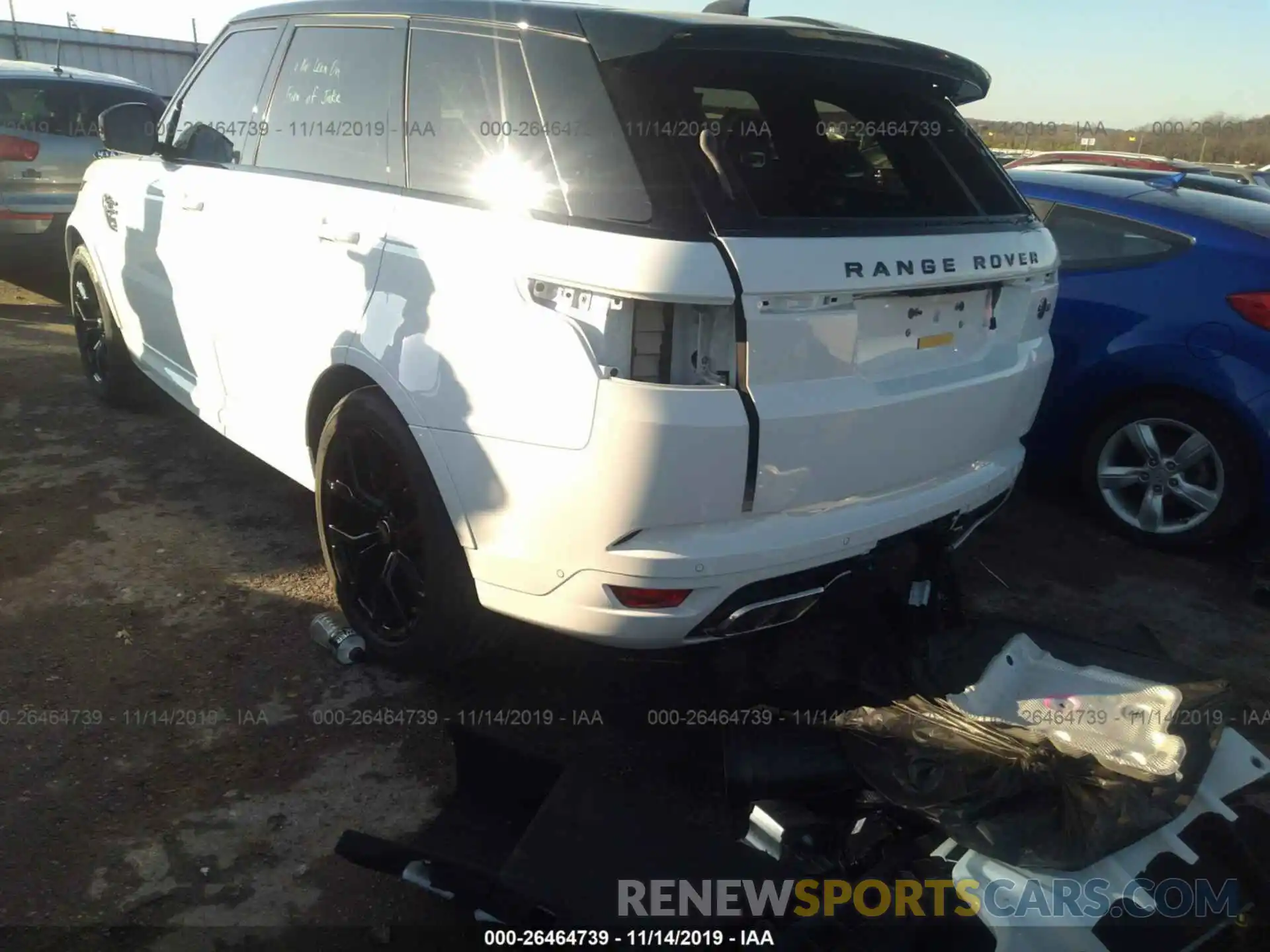 3 Фотография поврежденного автомобиля SALWZ2SE7KA830985 LAND ROVER RANGE ROVER SPORT 2019