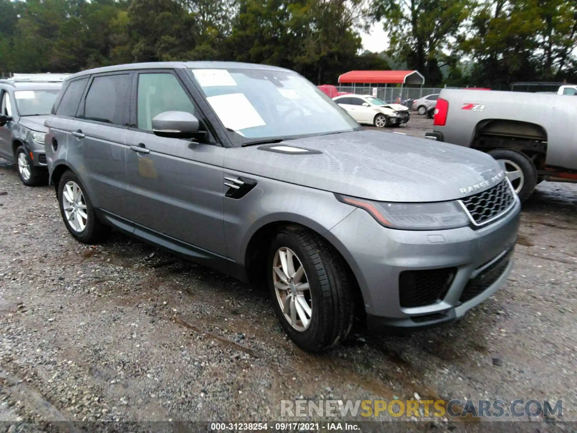 1 Фотография поврежденного автомобиля SALWG2SU3LA713211 LAND ROVER RANGE ROVER SPORT 2020