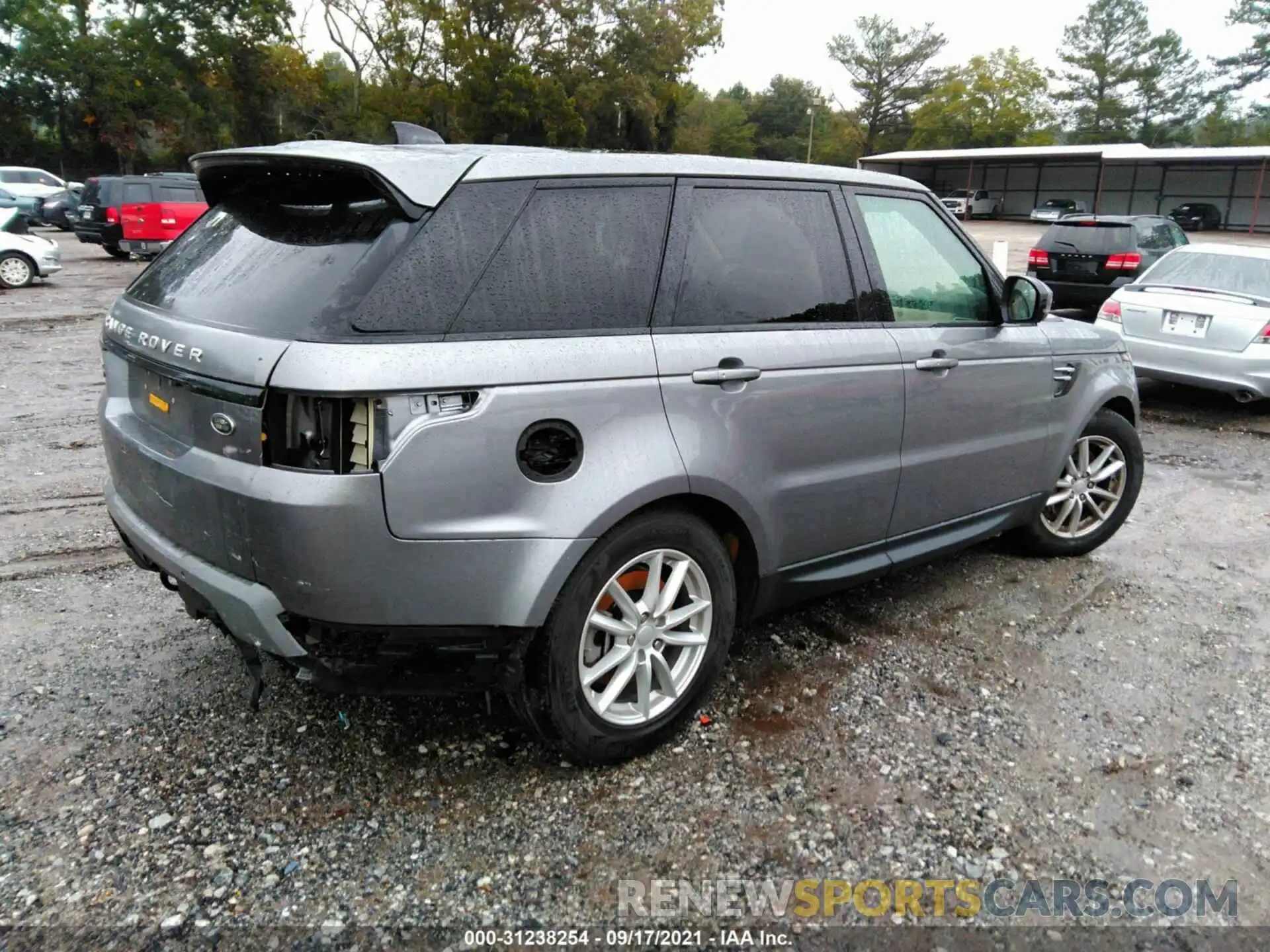 4 Фотография поврежденного автомобиля SALWG2SU3LA713211 LAND ROVER RANGE ROVER SPORT 2020