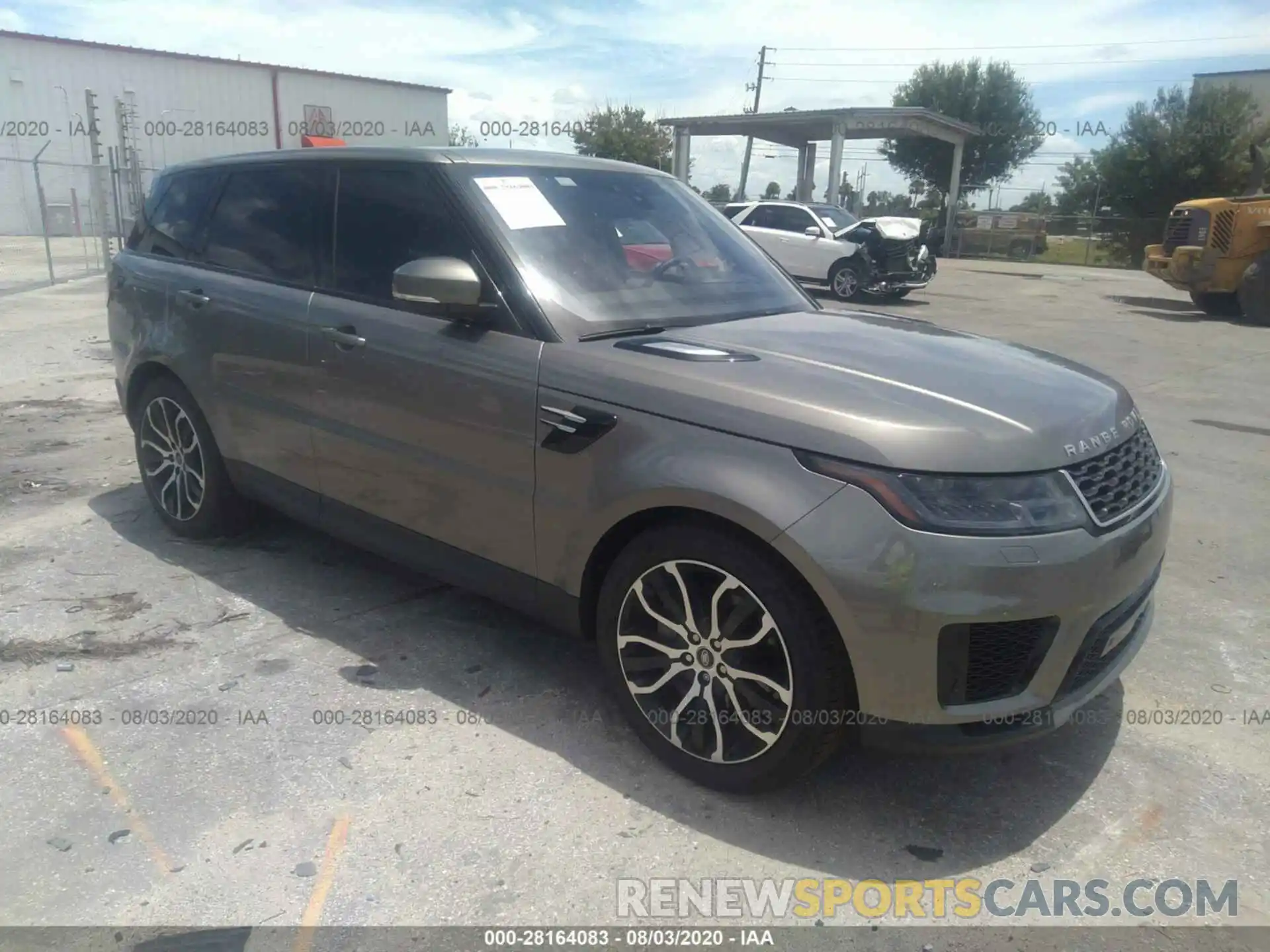 1 Photograph of a damaged car SALWG2SU4LA706042 LAND ROVER RANGE ROVER SPORT 2020