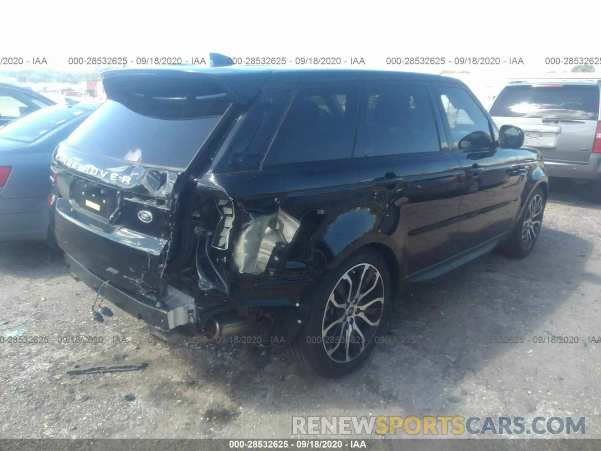 4 Photograph of a damaged car SALWG2SU7LA893485 LAND ROVER RANGE ROVER SPORT 2020