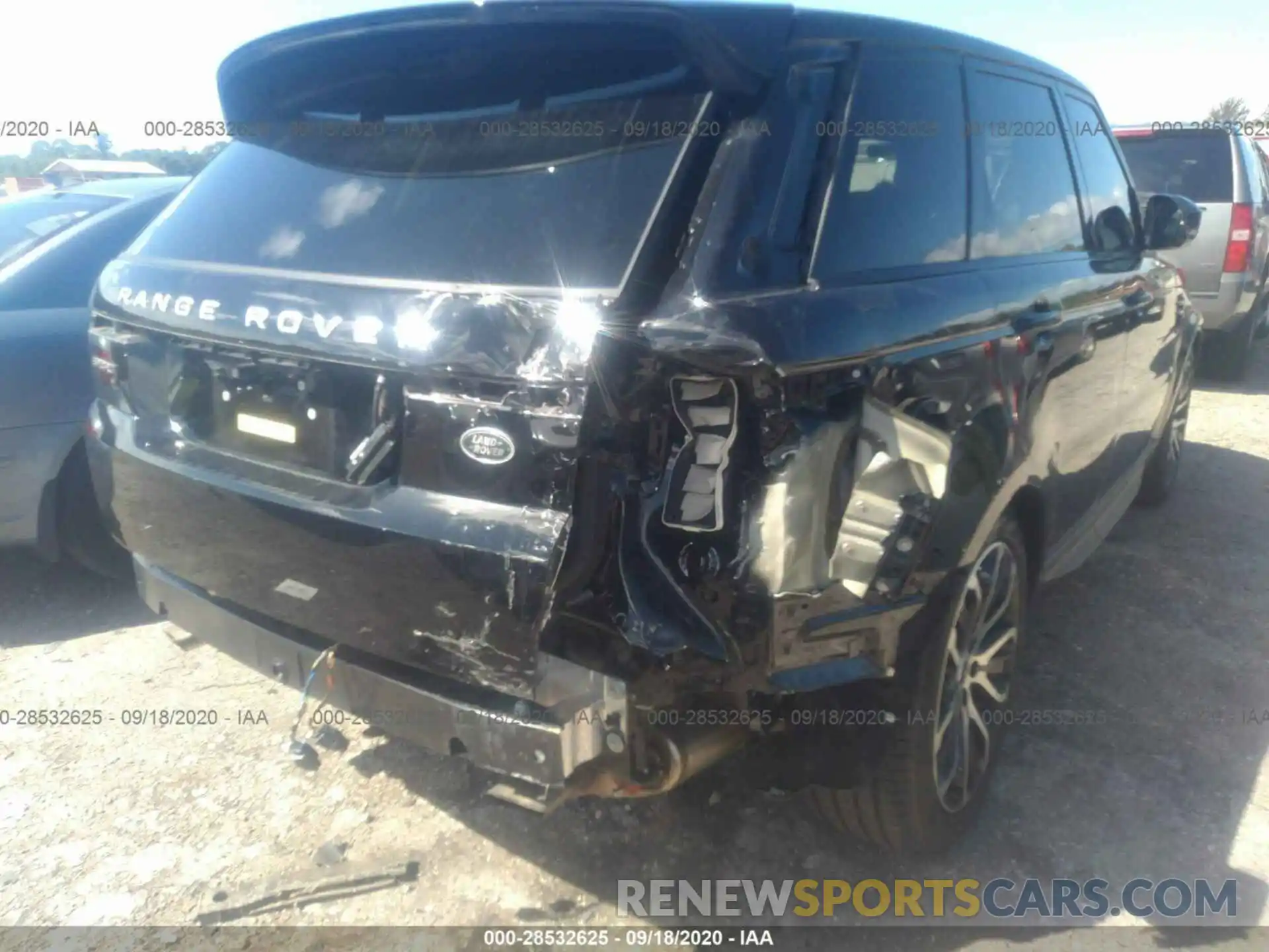 6 Photograph of a damaged car SALWG2SU7LA893485 LAND ROVER RANGE ROVER SPORT 2020