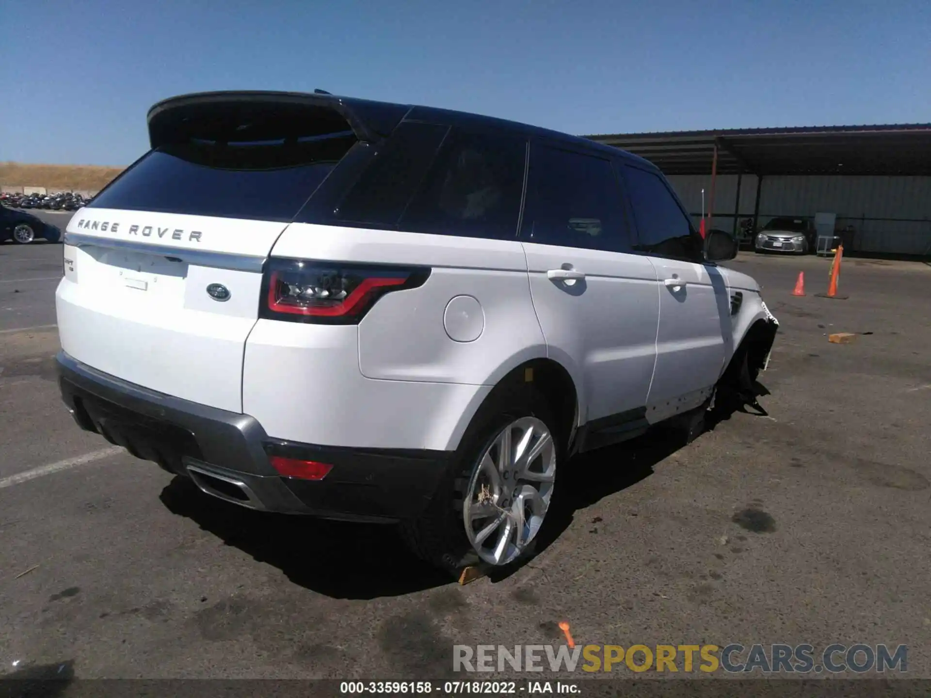 4 Photograph of a damaged car SALWR2RY0LA715517 LAND ROVER RANGE ROVER SPORT 2020