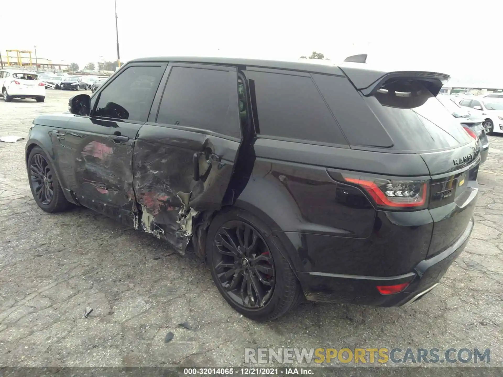 3 Фотография поврежденного автомобиля SALWR2SE2LA744274 LAND ROVER RANGE ROVER SPORT 2020