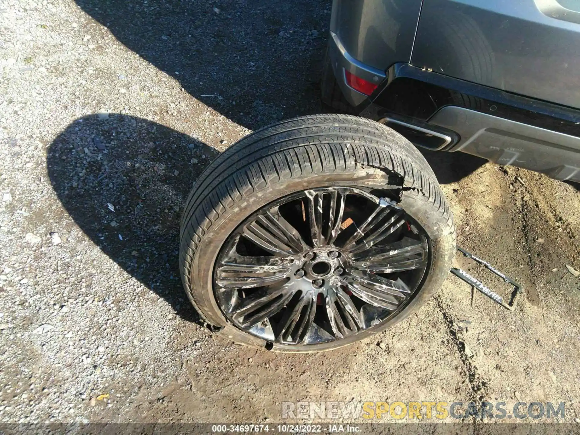 9 Photograph of a damaged car SALWR2SE4LA742722 LAND ROVER RANGE ROVER SPORT 2020