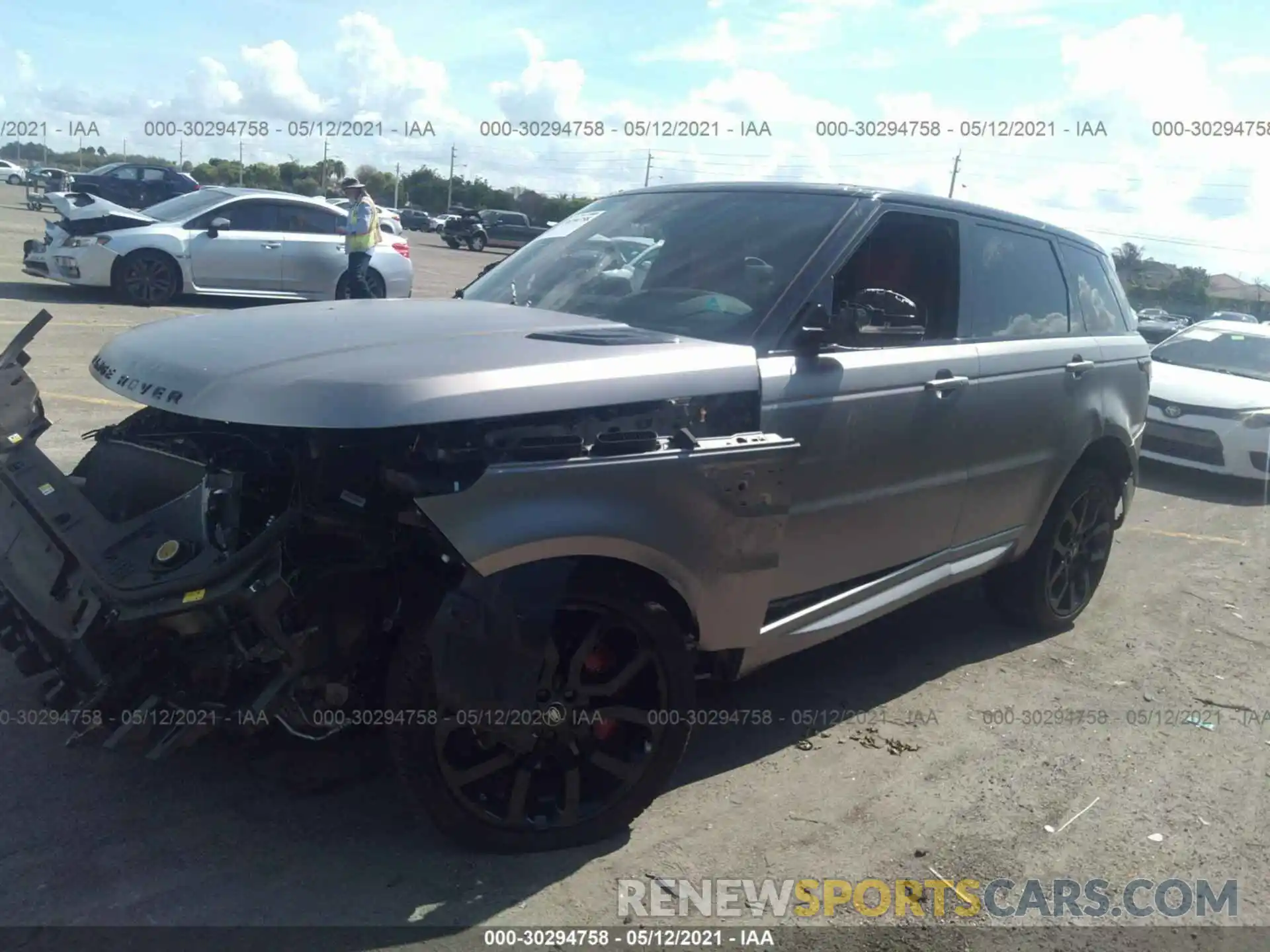 2 Photograph of a damaged car SALWR2SE5LA731650 LAND ROVER RANGE ROVER SPORT 2020