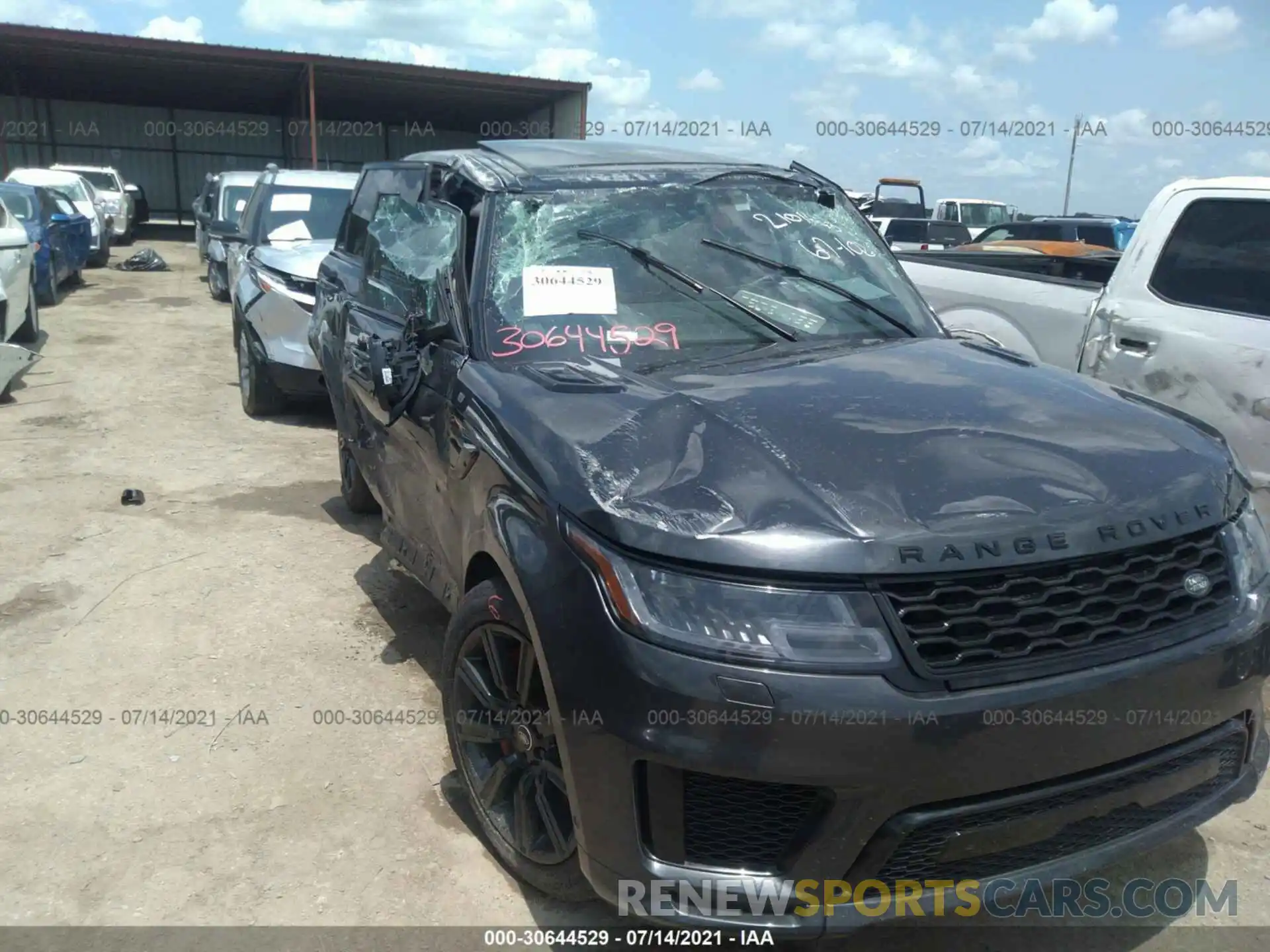 6 Photograph of a damaged car SALWR2SE7LA885244 LAND ROVER RANGE ROVER SPORT 2020