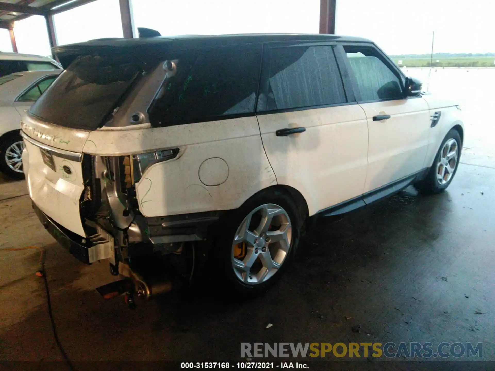 4 Photograph of a damaged car SALWR2SU0LA708459 LAND ROVER RANGE ROVER SPORT 2020