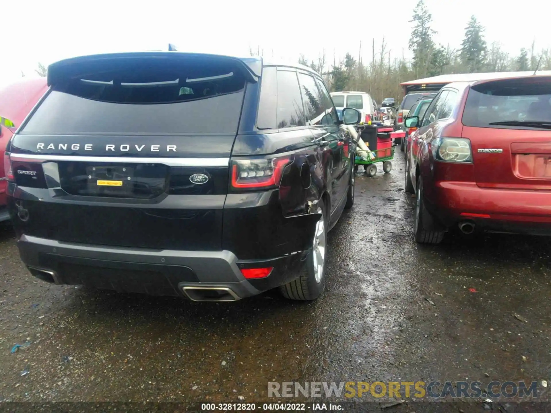 4 Photograph of a damaged car SALWR2SU0LA896755 LAND ROVER RANGE ROVER SPORT 2020