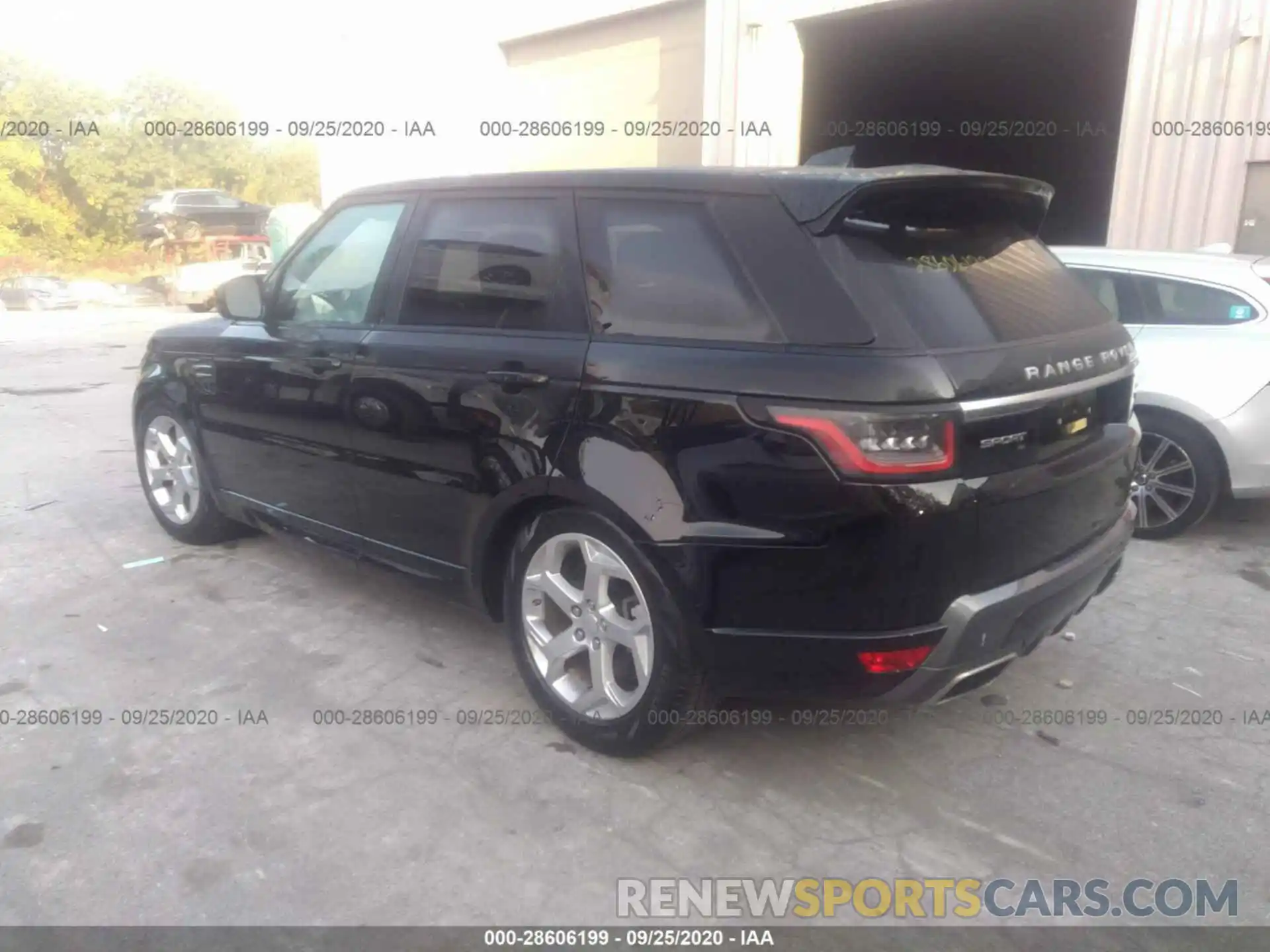 3 Фотография поврежденного автомобиля SALWR2SU1LA884484 LAND ROVER RANGE ROVER SPORT 2020