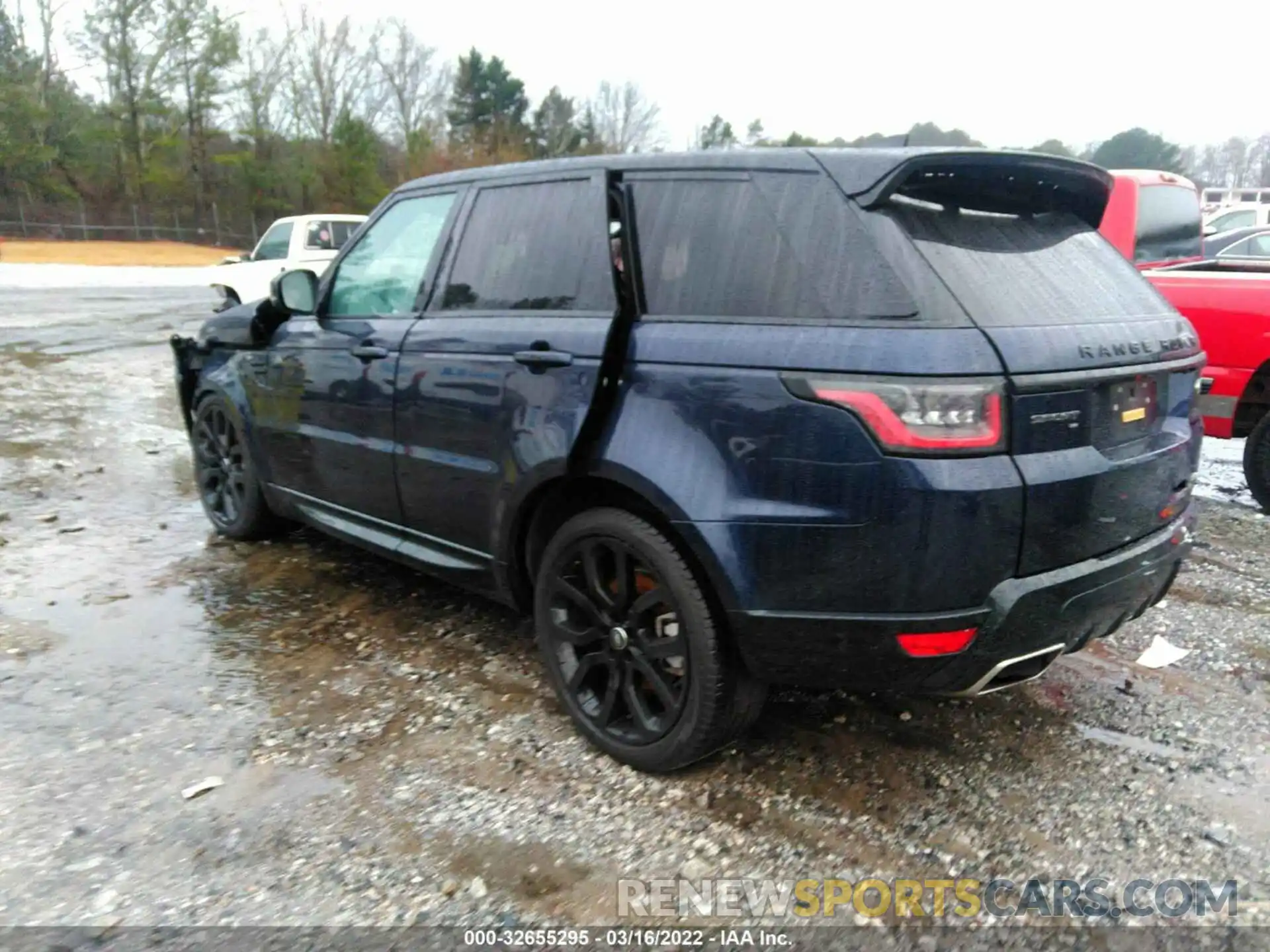 3 Photograph of a damaged car SALWR2SU2LA880444 LAND ROVER RANGE ROVER SPORT 2020