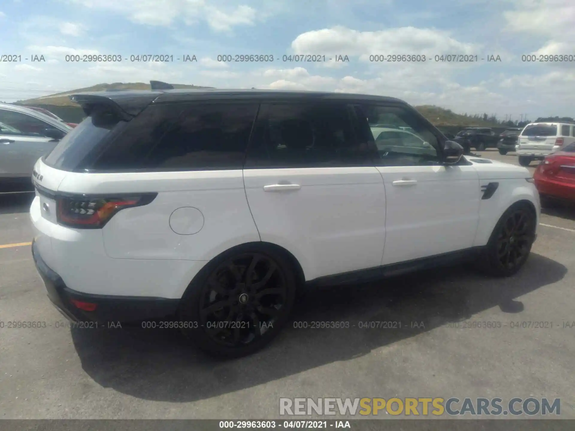 4 Фотография поврежденного автомобиля SALWR2SU4LA727175 LAND ROVER RANGE ROVER SPORT 2020