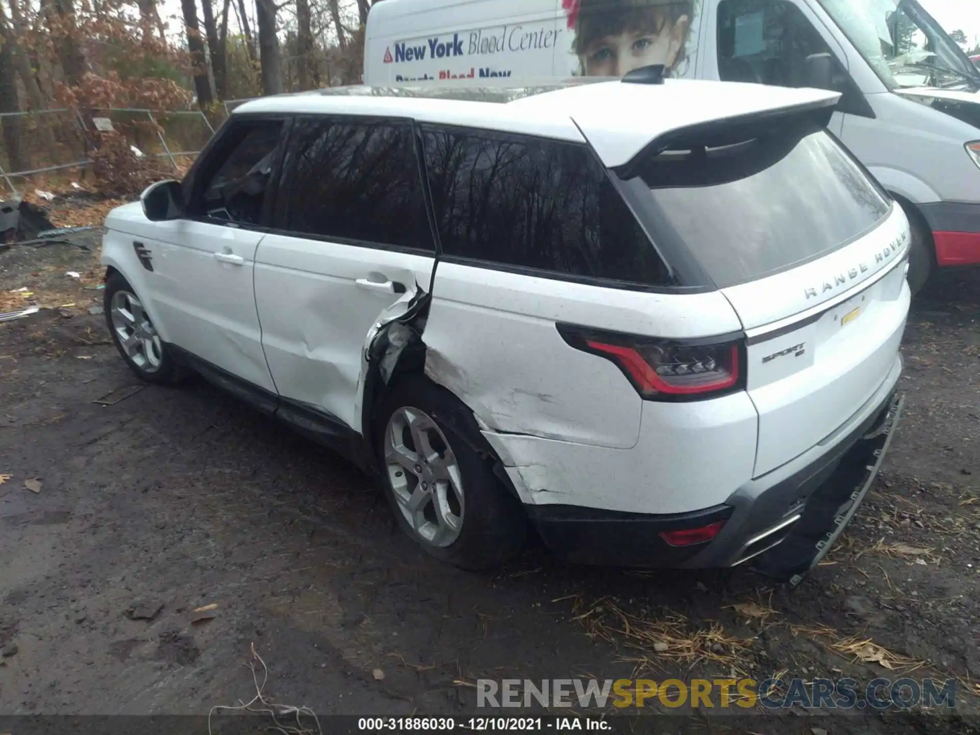 3 Photograph of a damaged car SALWR2SU5LA700311 LAND ROVER RANGE ROVER SPORT 2020