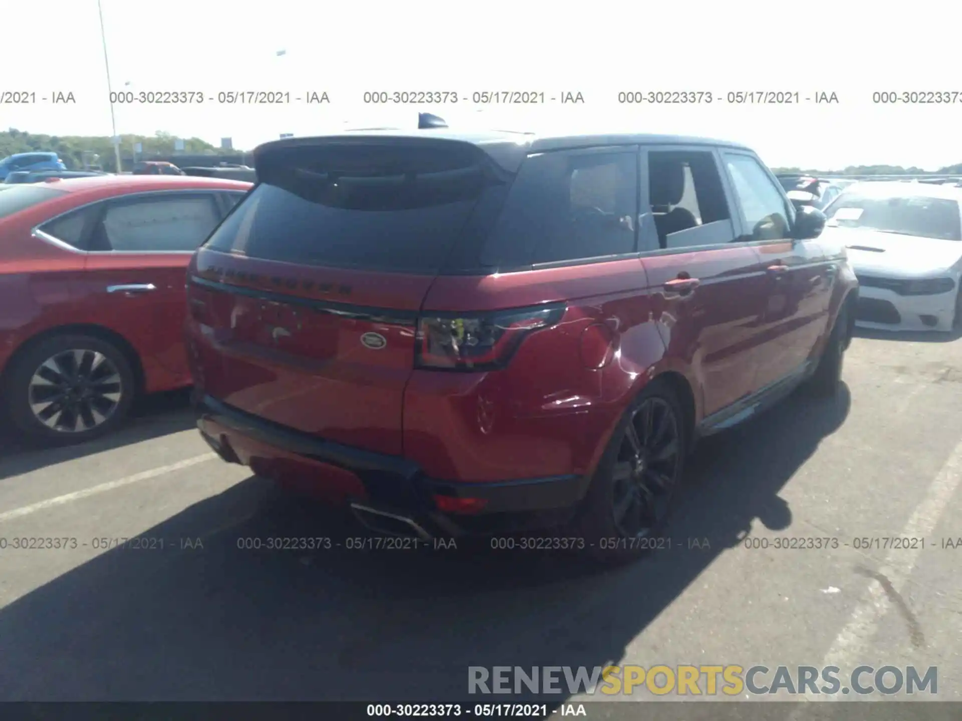 4 Photograph of a damaged car SALWR2SU5LA883001 LAND ROVER RANGE ROVER SPORT 2020